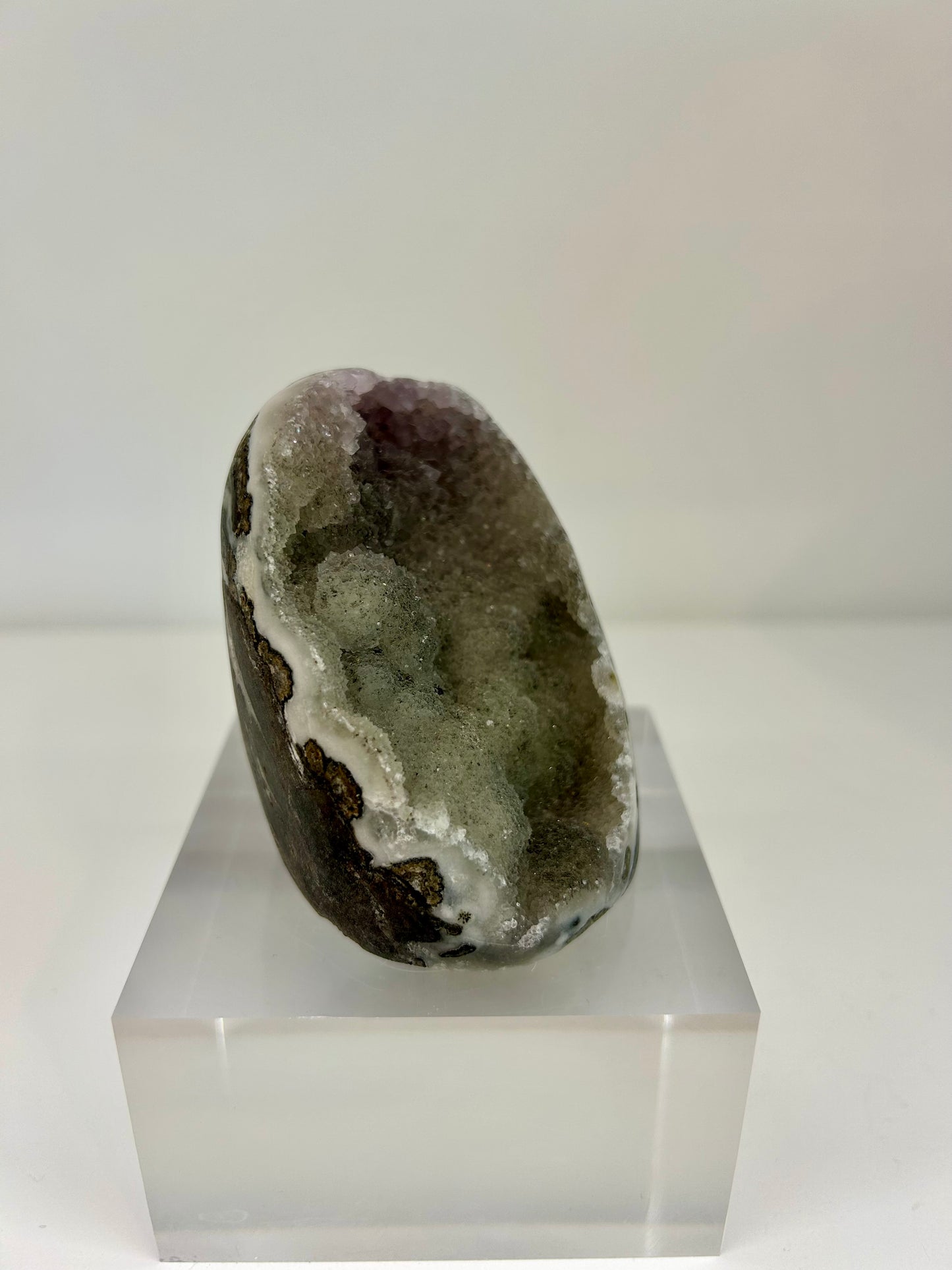 Sugar Amethyst Cut Base SC7