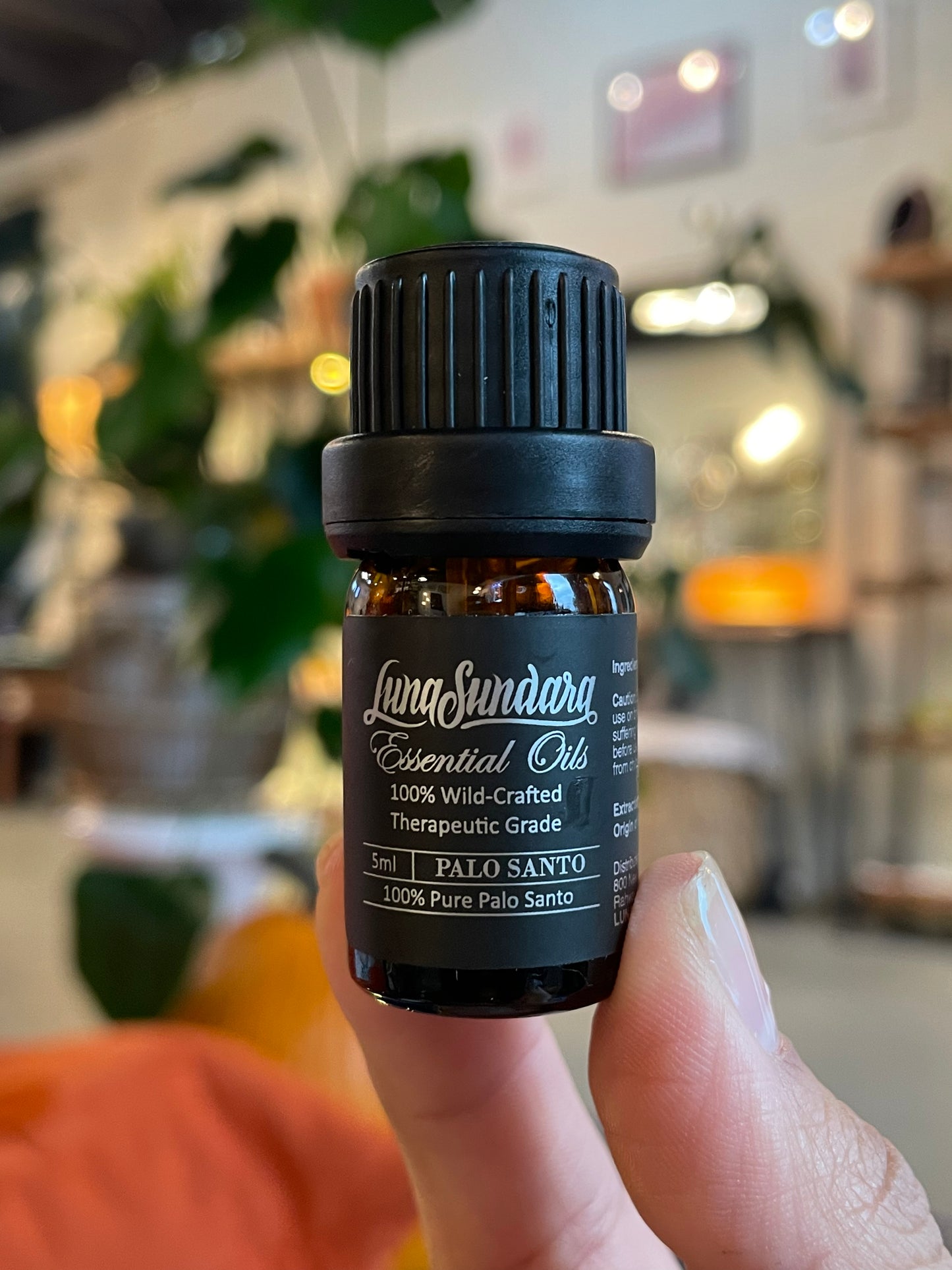 Palo Santo Essential Oil by Luna Sundara
