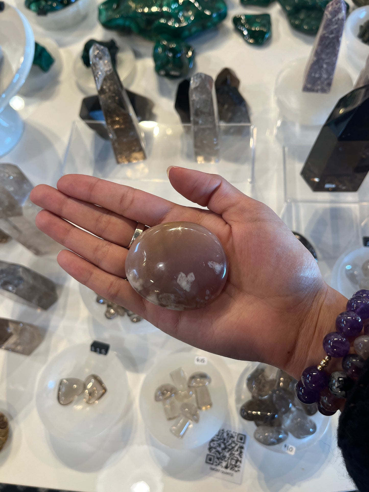 Flower Agate Palm Stone