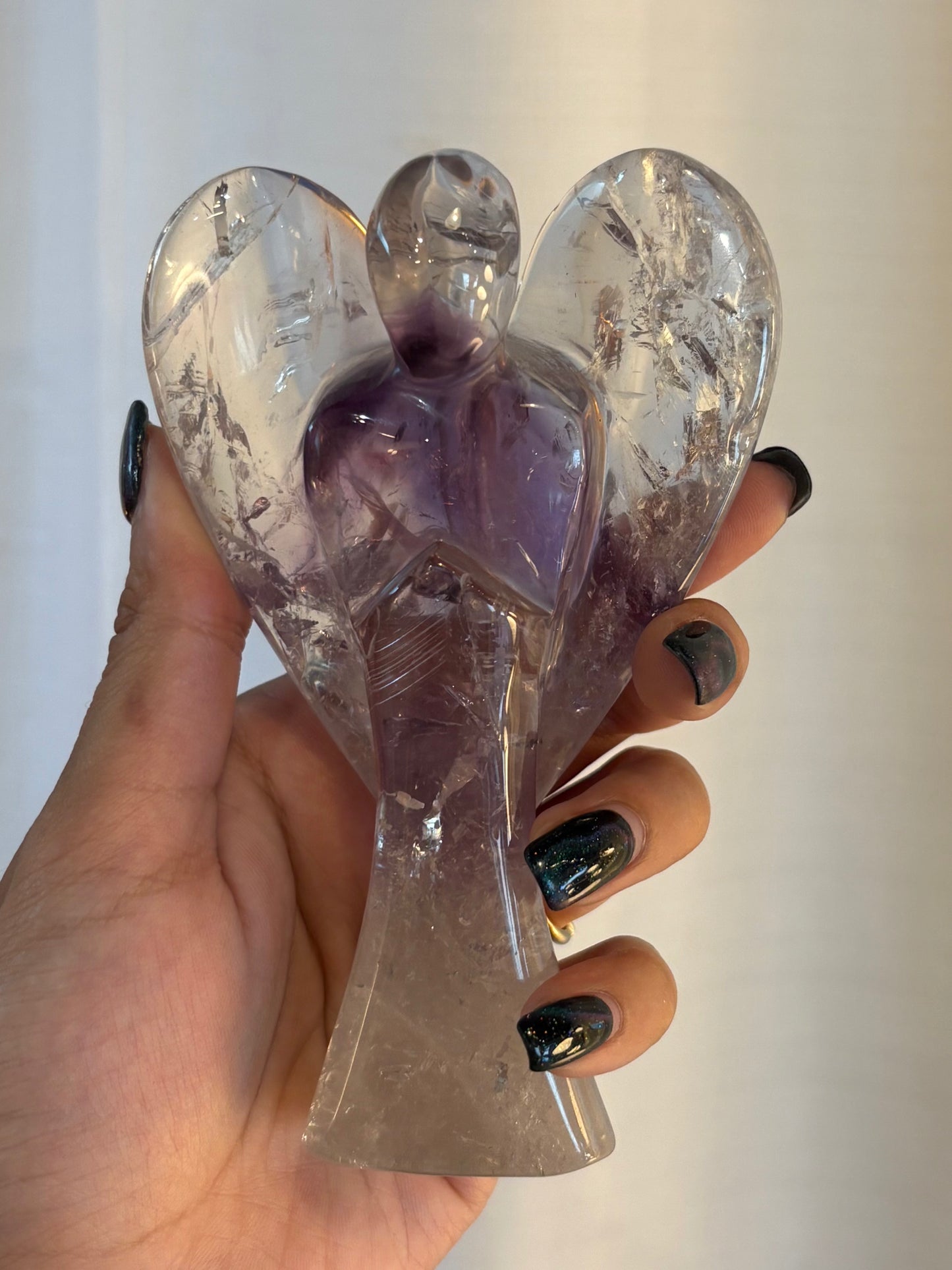 Amethyst Angel : A
