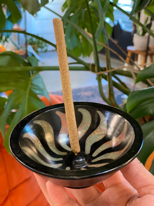 Palo Santo incense clay holder - Luna Metaphysical