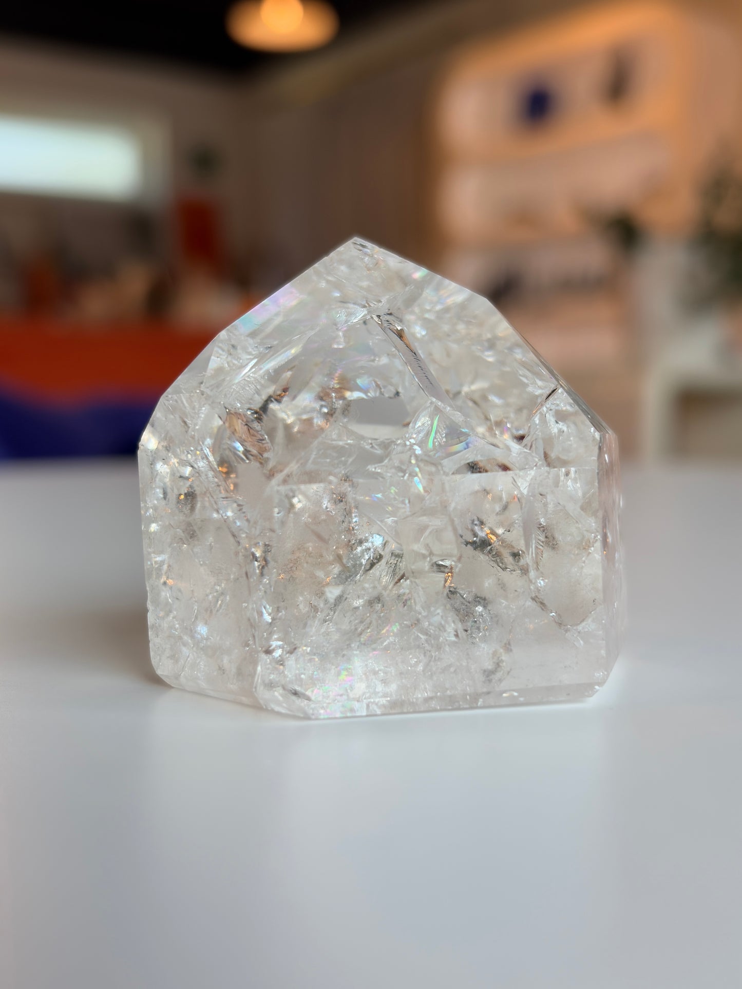 Brazilian Crackle Quartz Tower CQ07