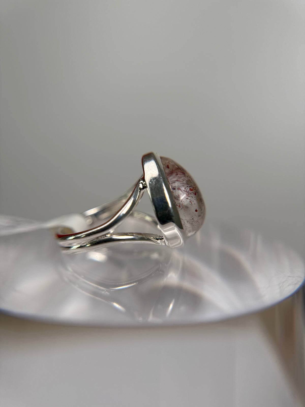 Orire Quartz Ring Size 4