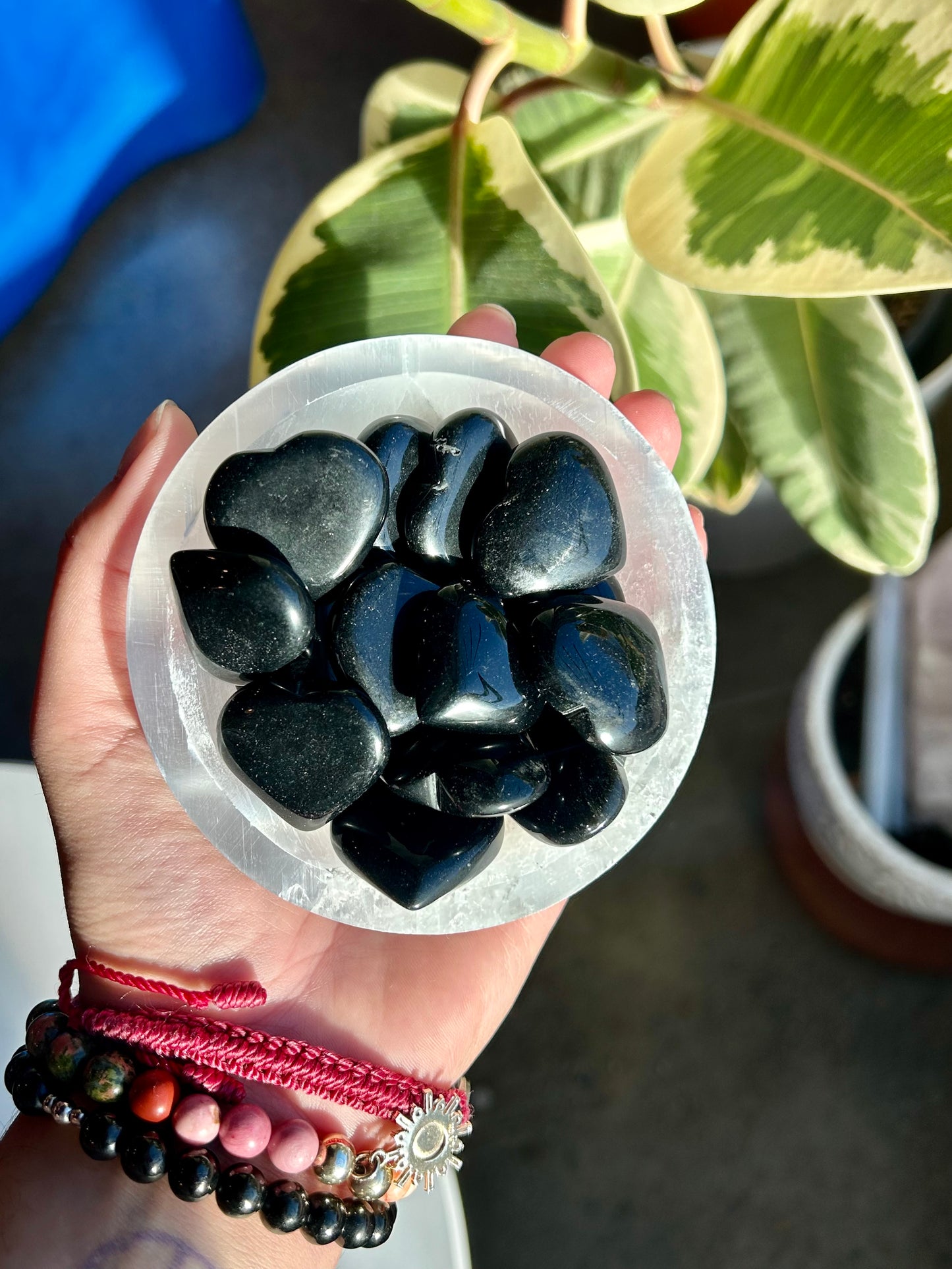 Obsidian mini hearts
