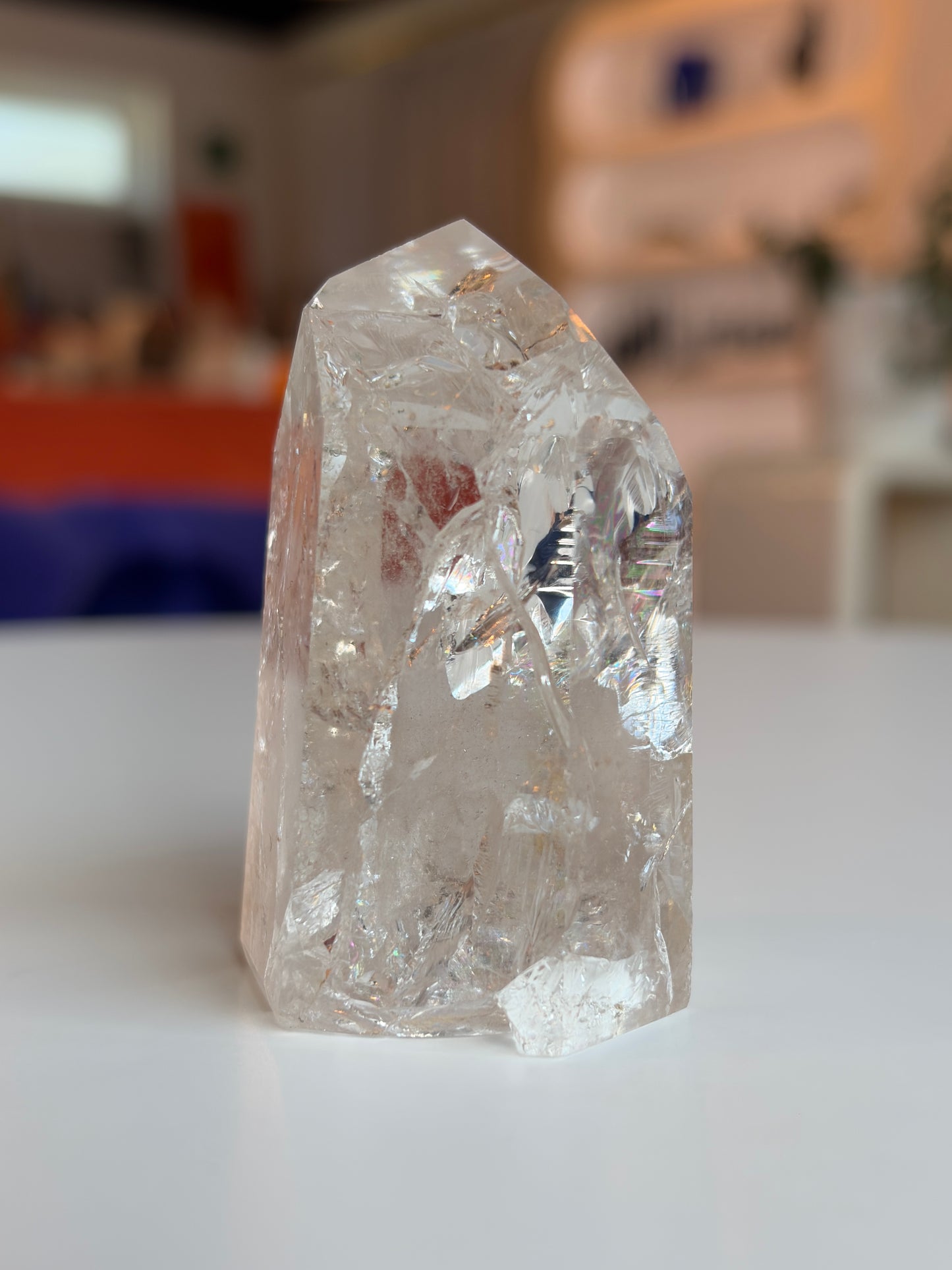 Brazilian Crackle Quartz Tower CQ08