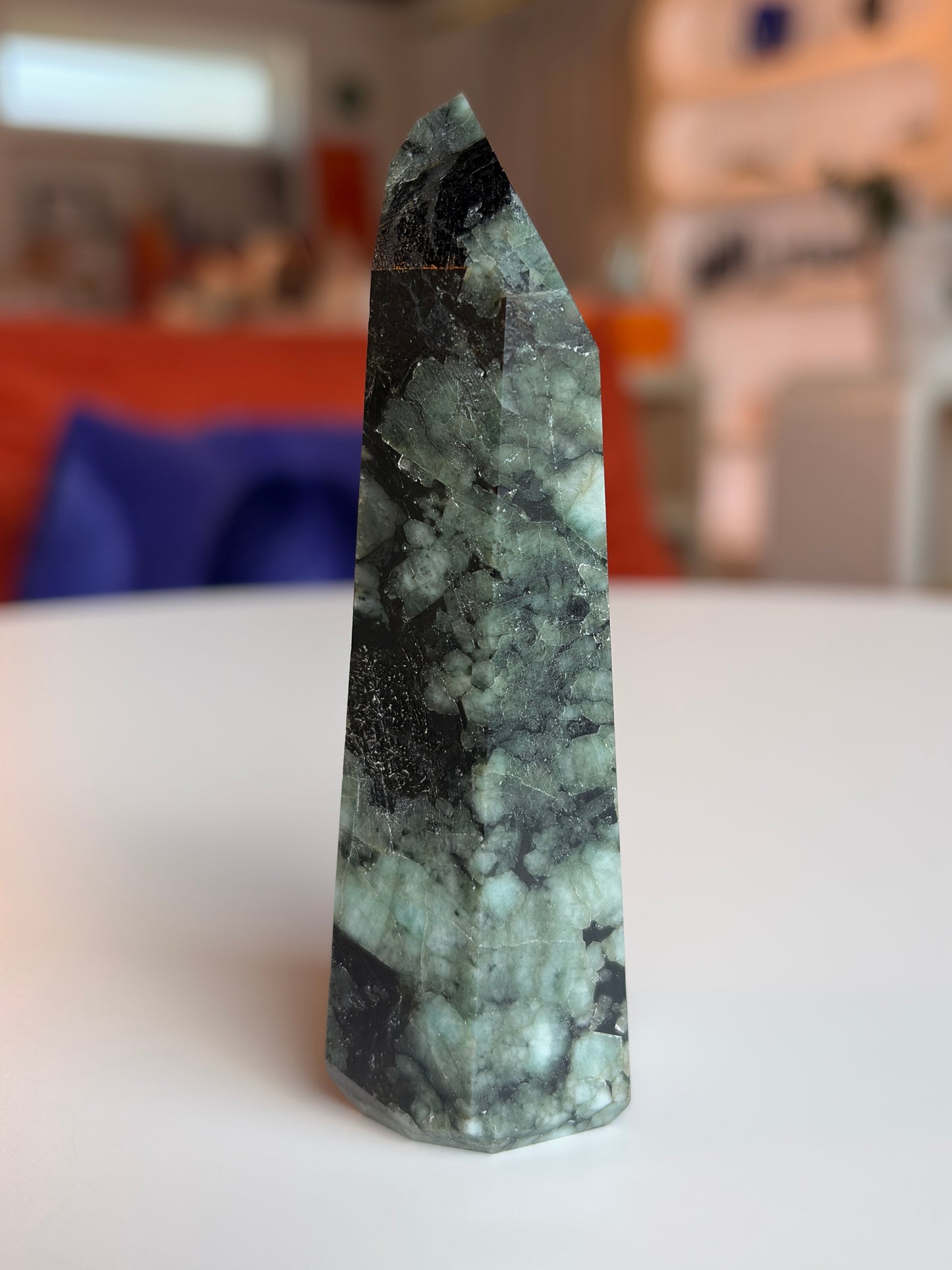 Brazilian Emerald Tower ET02