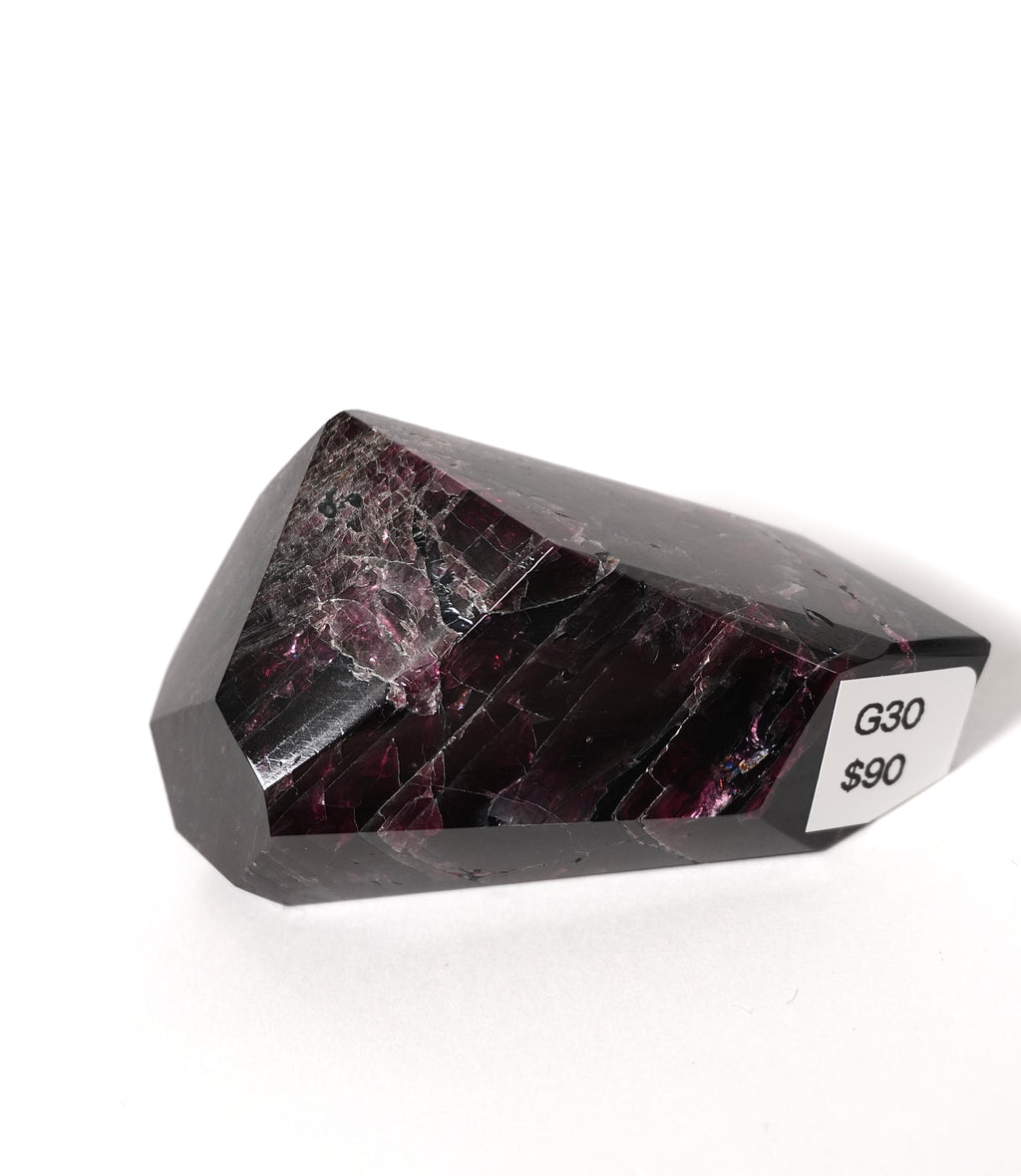Rhodolite Garnet G30