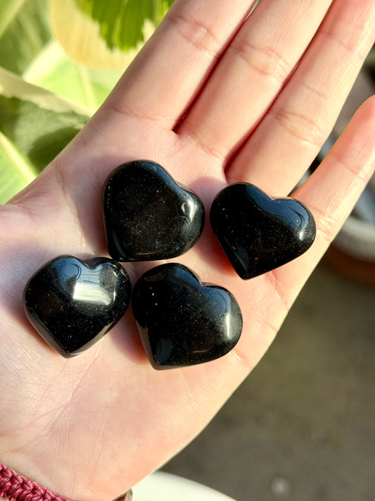 Obsidian mini hearts