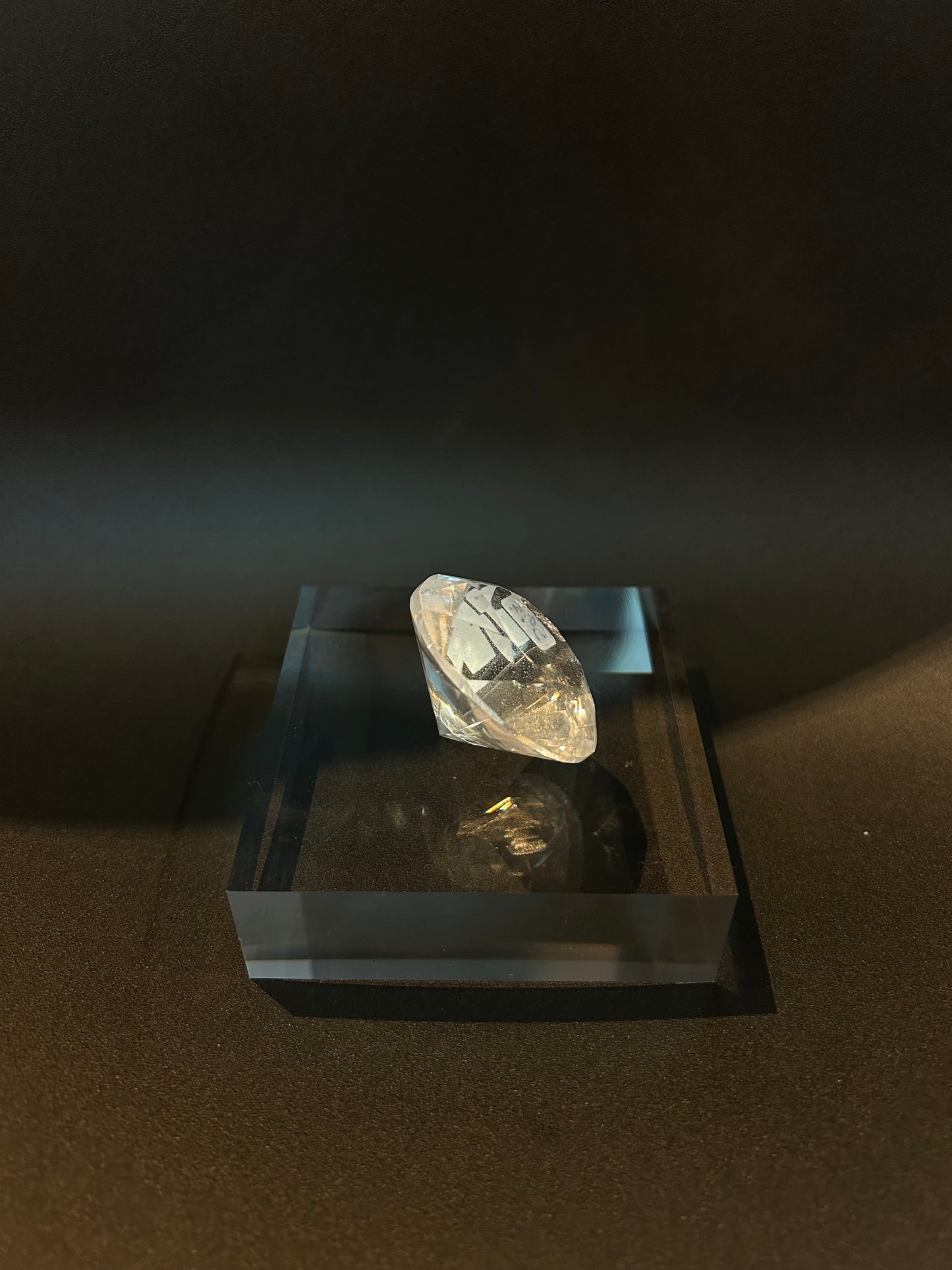 Diamond Cut Clear Quartz :DQ4
