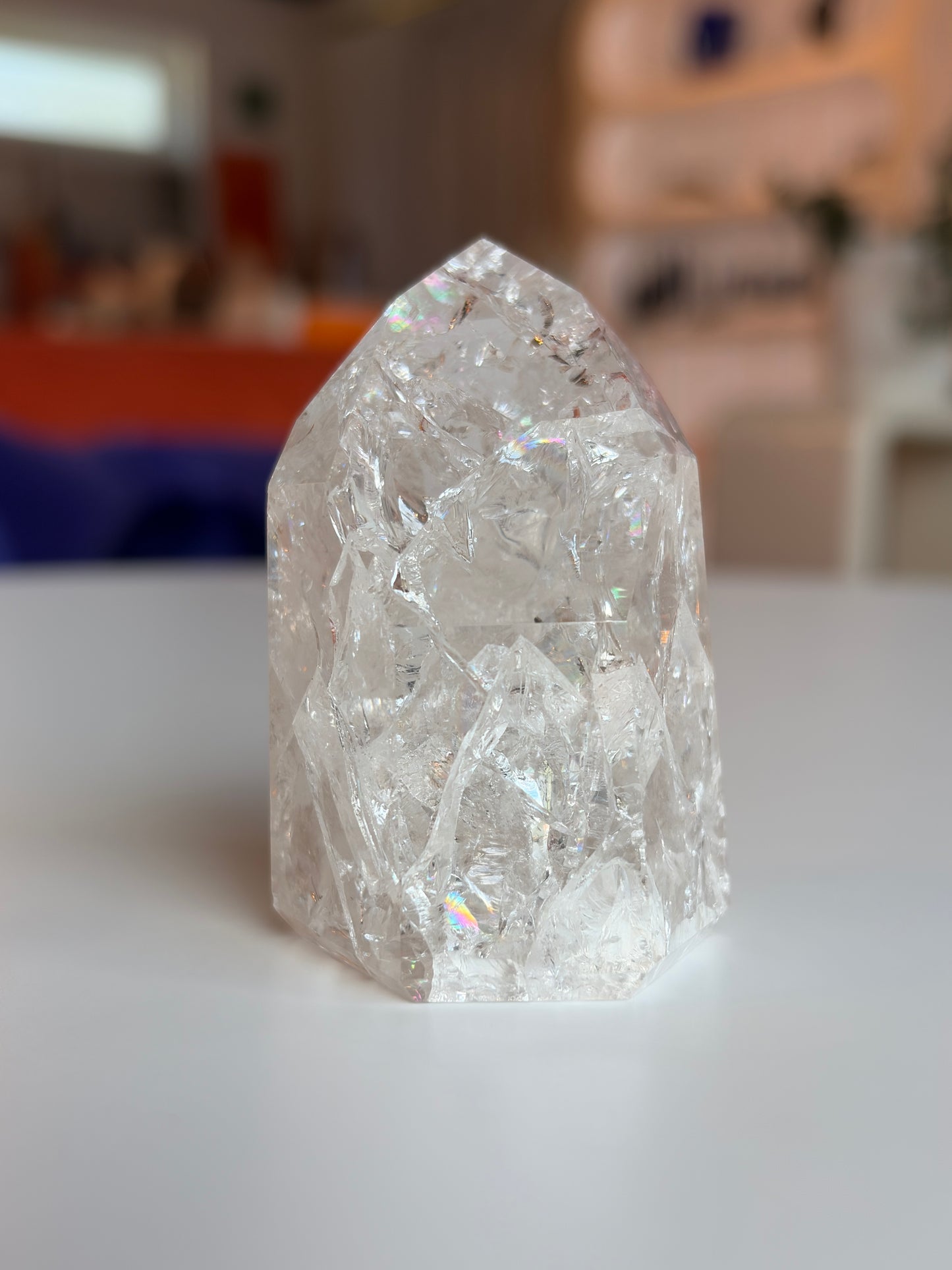 Brazilian Crackle Quartz Tower CQ09