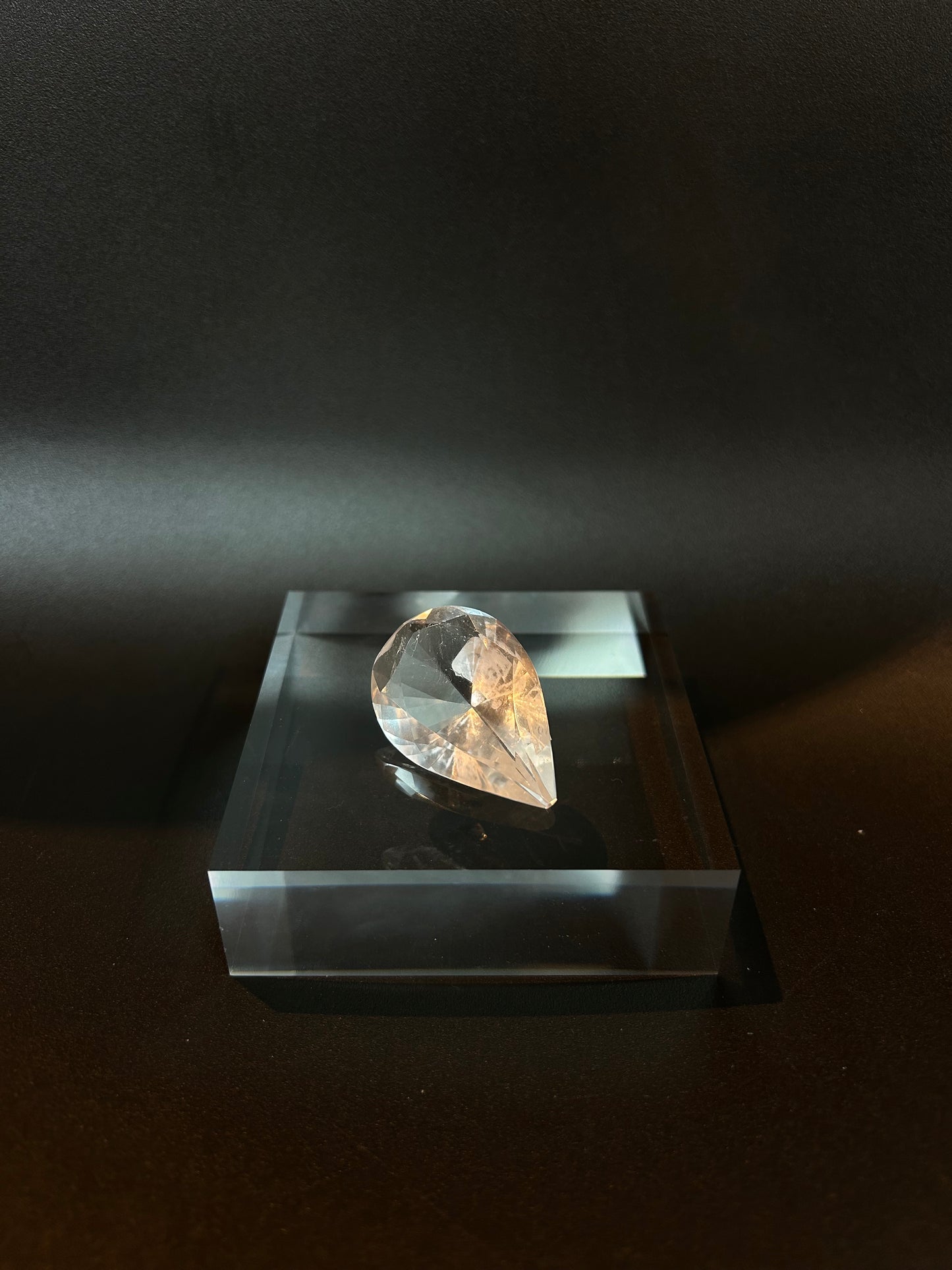 Diamond Cut Clear Quartz :DQ5