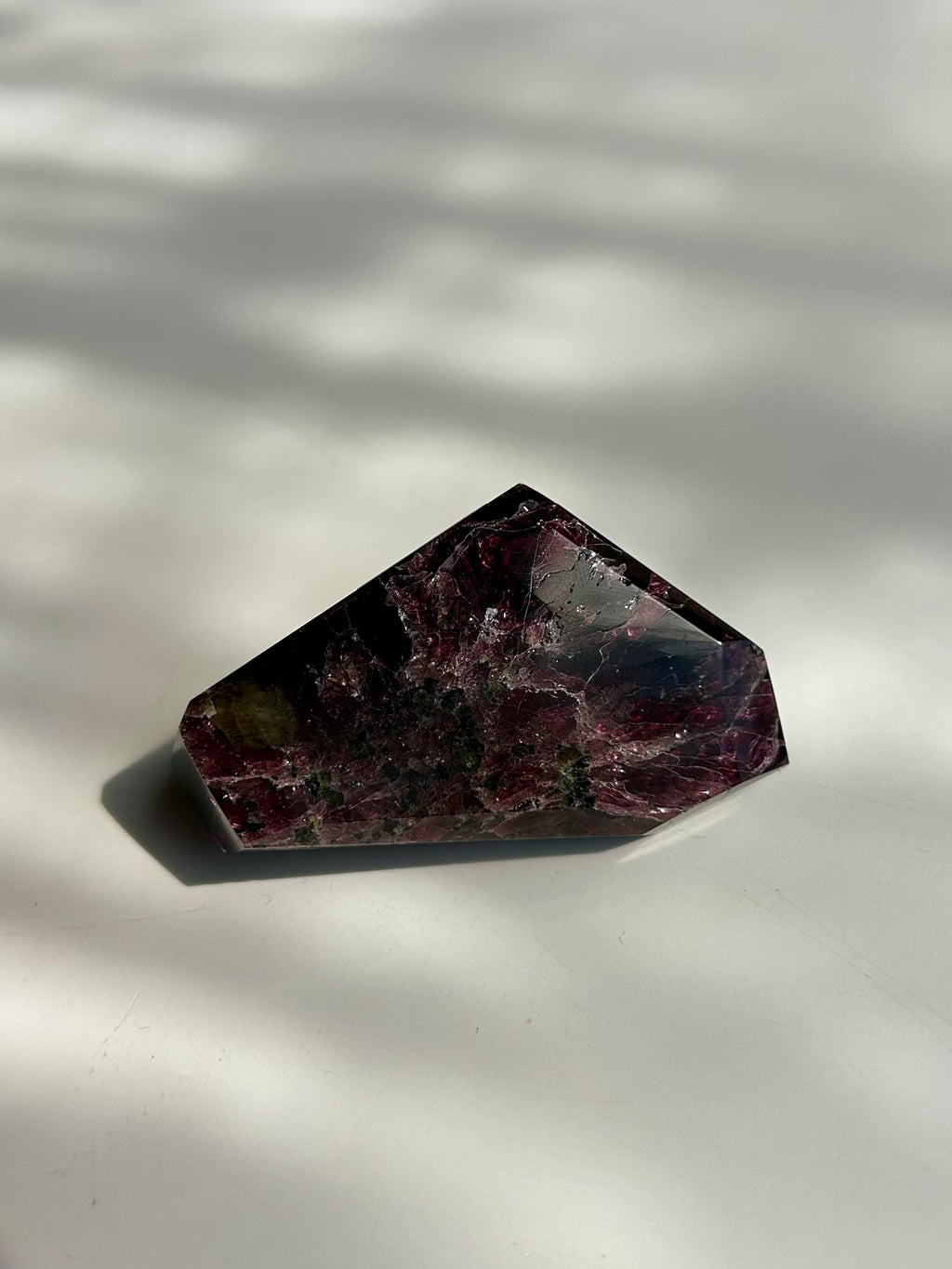 Rhodolite Garnet G4