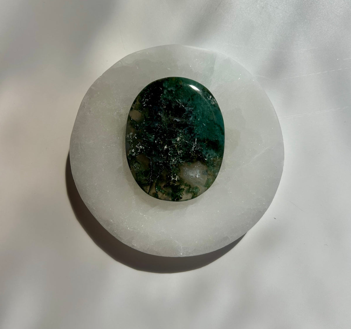 Moss Agate Palm Stone