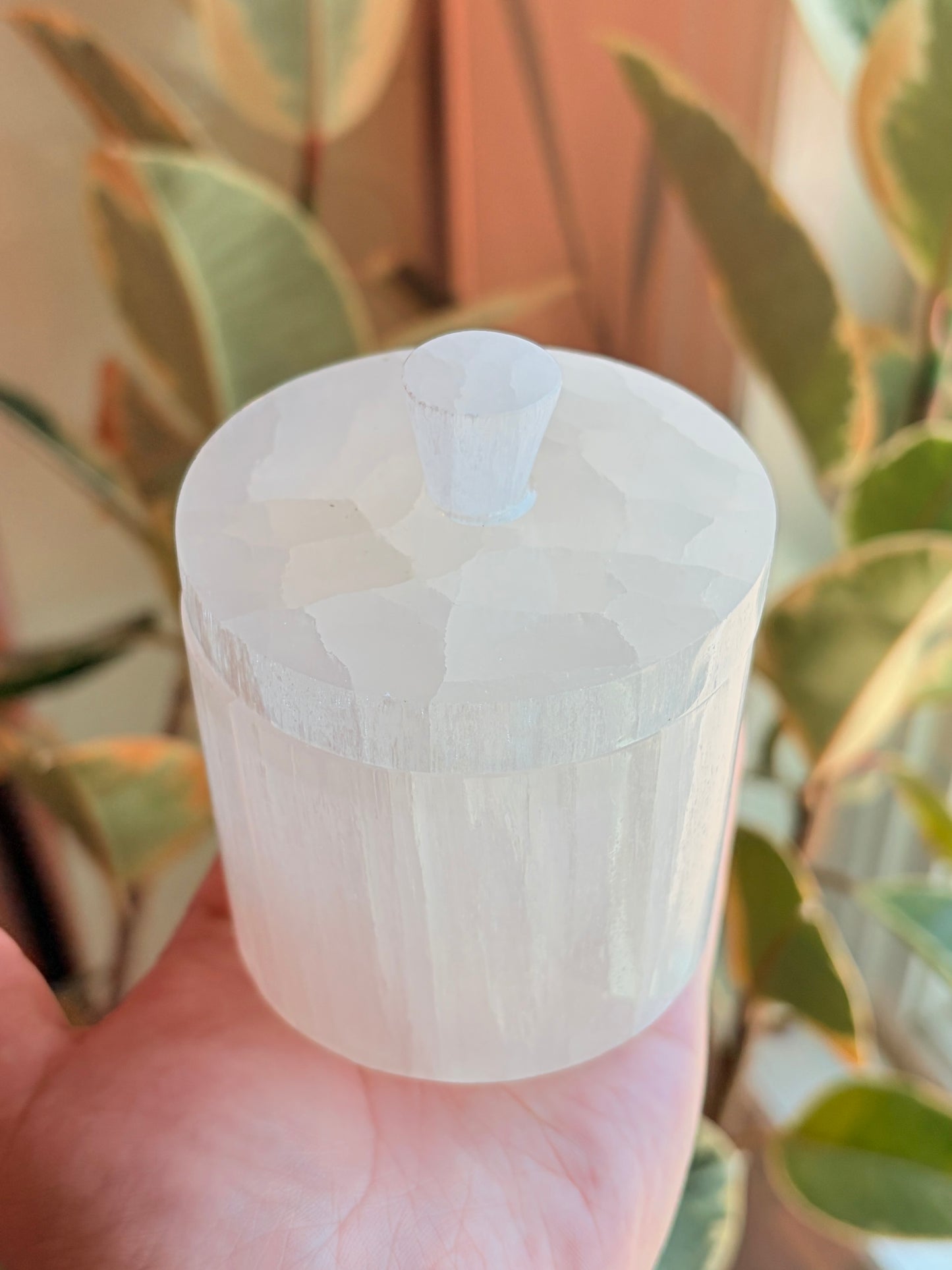 Selenite Jar With Lid
