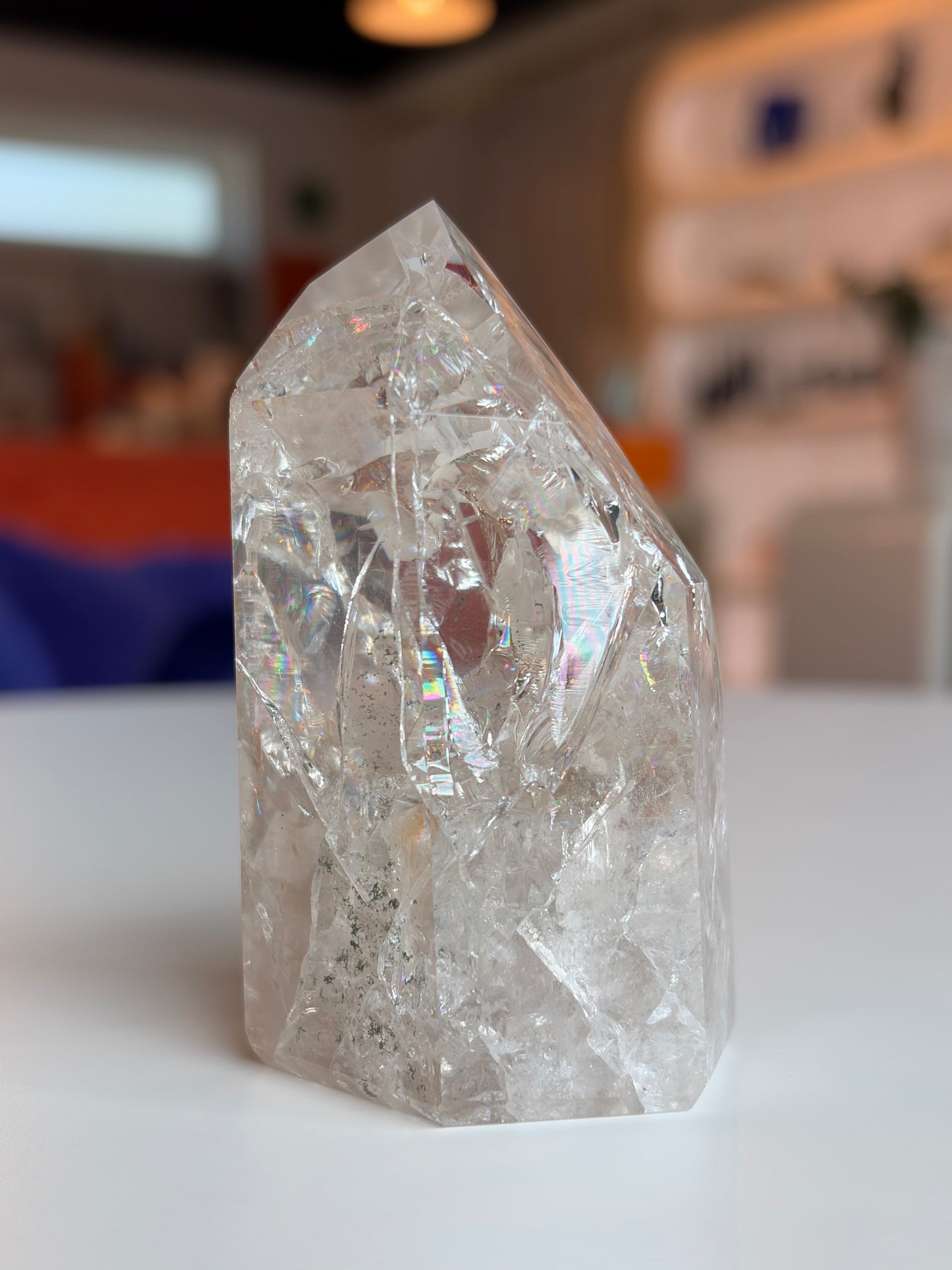 Brazilian Crackle Quartz Tower CQ03