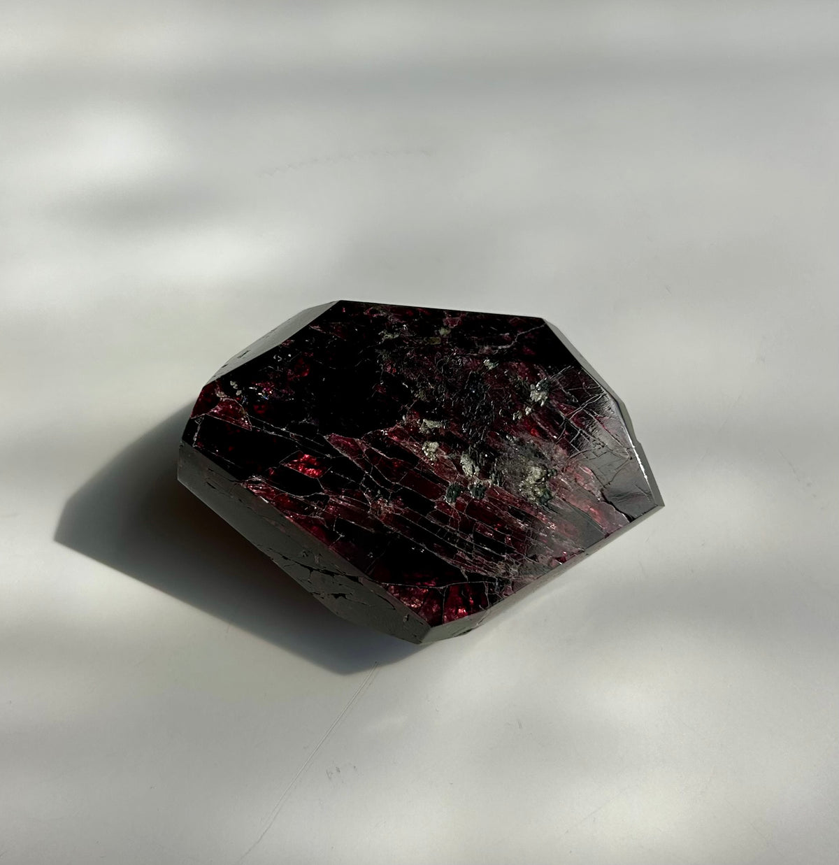 Rhodolite Garnet G15