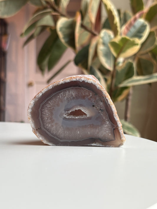 Agate Cut Base