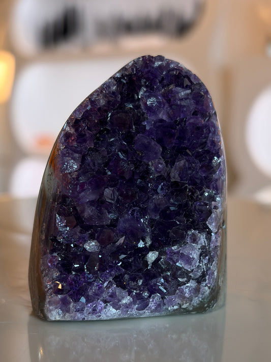Amethyst Cut Base AC06