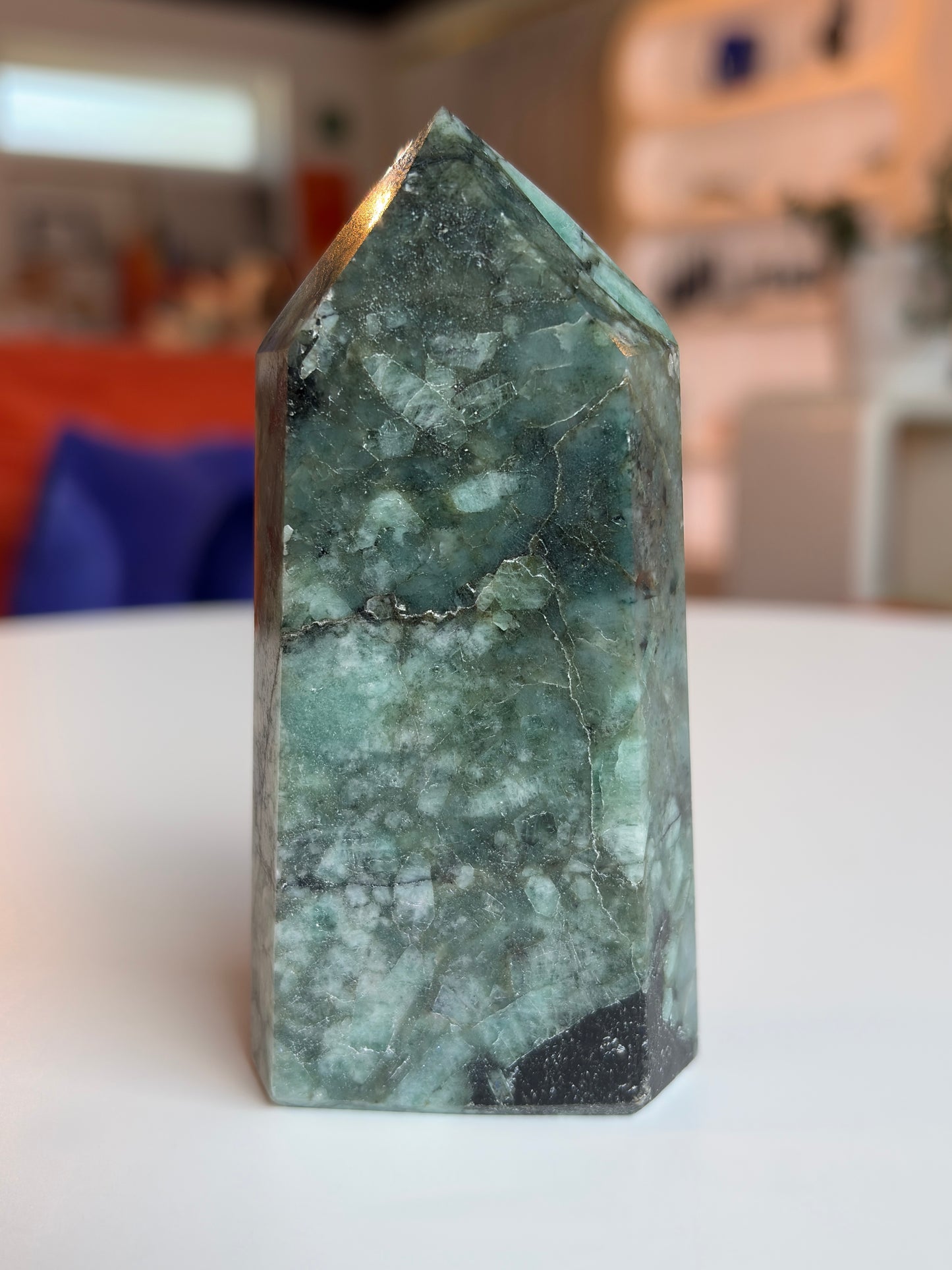 Brazilian Emerald Tower ET01