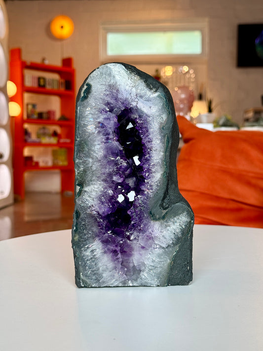 Amethyst Cut Base Freeform