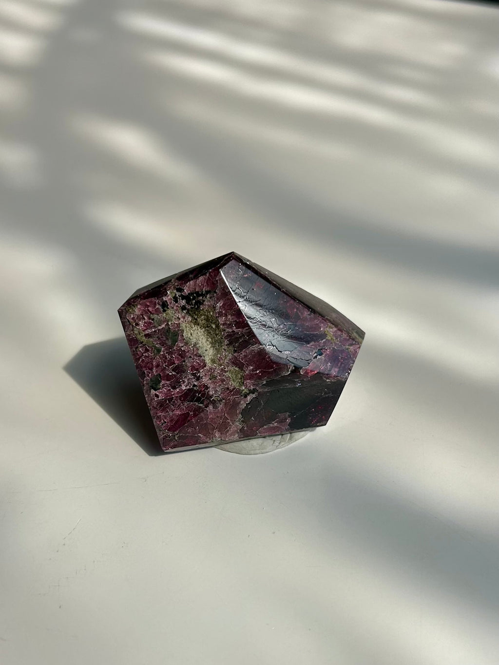 Rhodolite Garnet G3