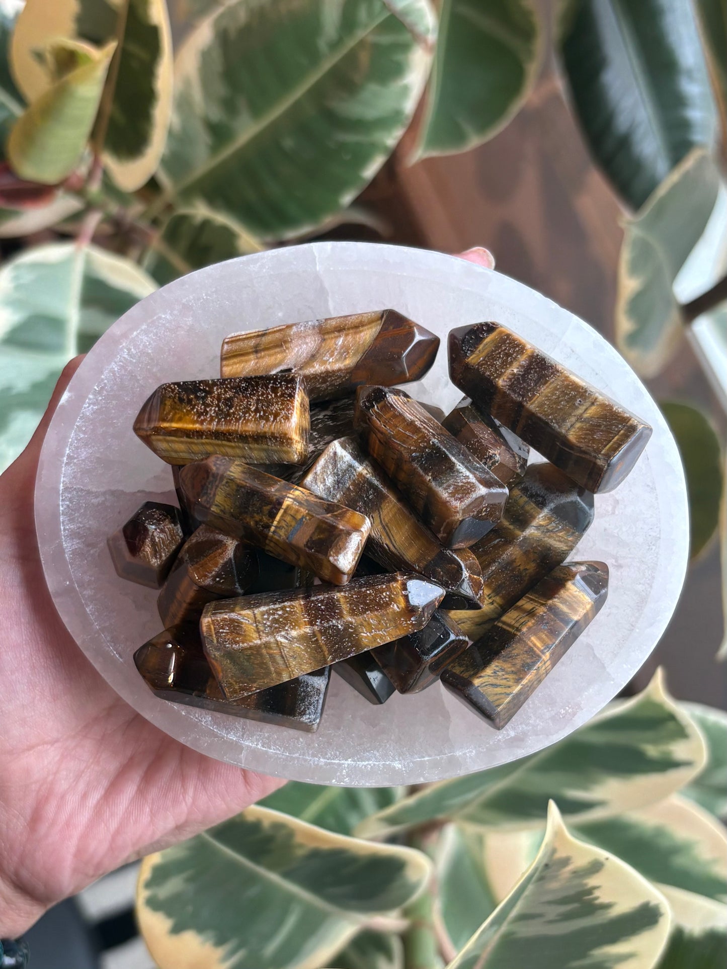Mini Tigers Eye Tower