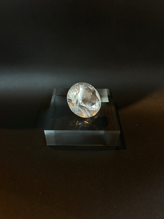 Diamond Cut Clear Quartz :DQ4