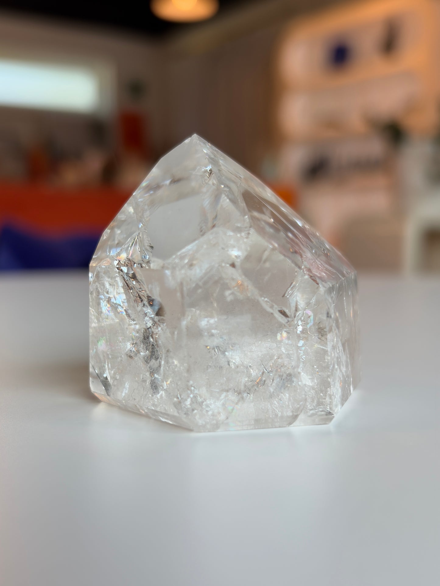 Brazilian Crackle Quartz Tower CQ07