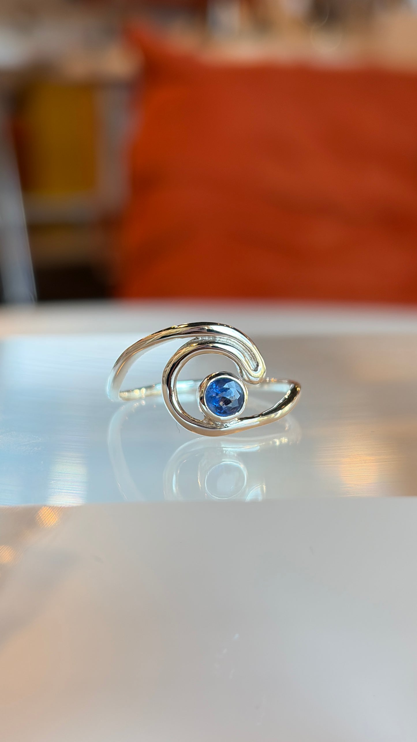 Sterling Silver Blue Kyanite Wave Ring Size 9