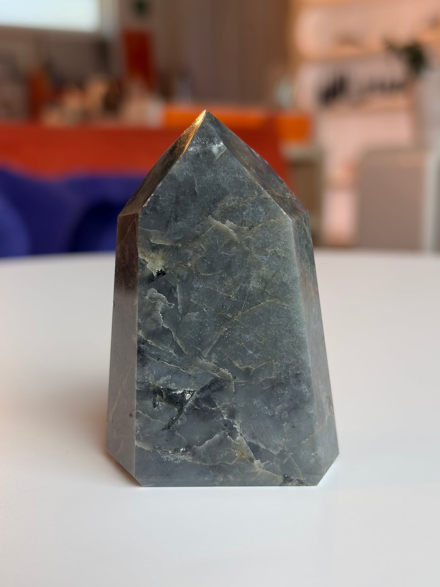 Brazilian Emerald Tower ET03