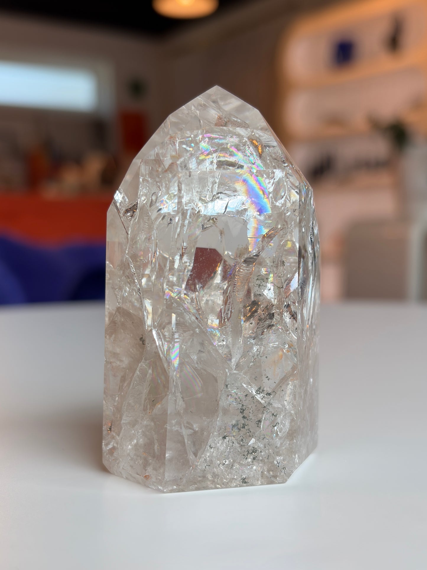 Brazilian Crackle Quartz Tower CQ03
