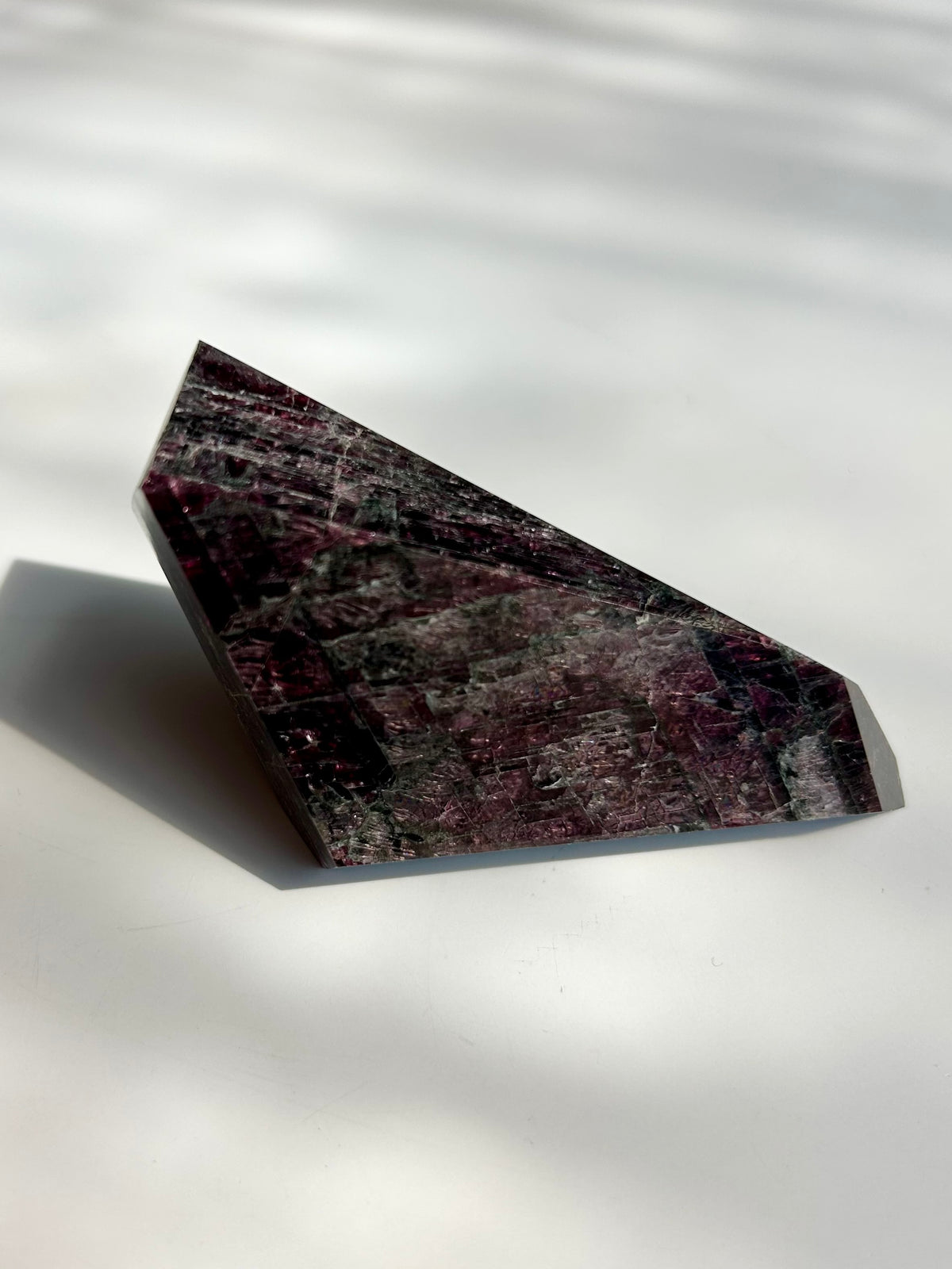 Rhodolite Garnet G18