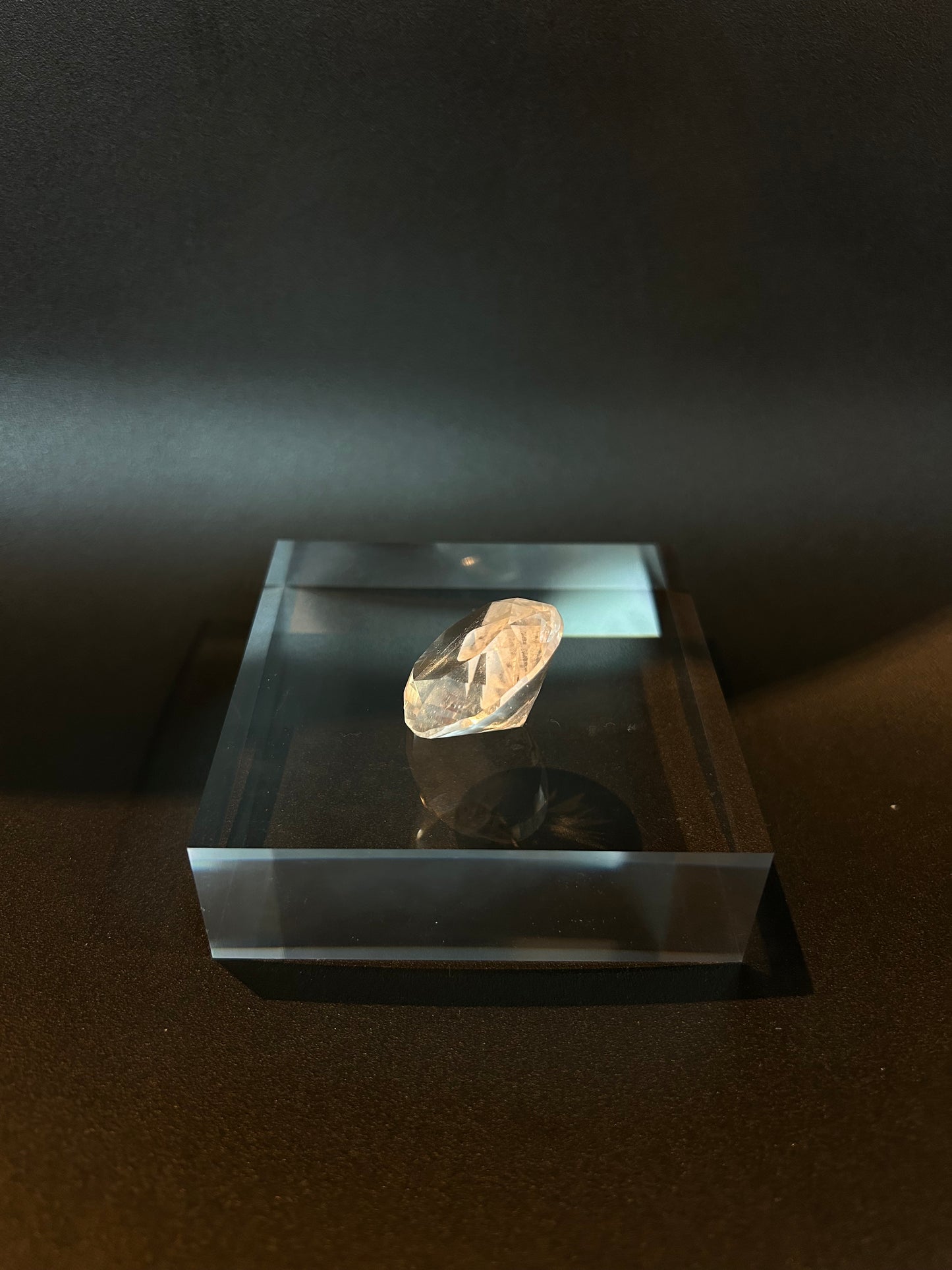 Diamond Cut Clear Quartz :DQ2