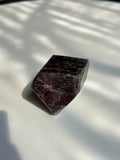 Rhodolite Garnet G24