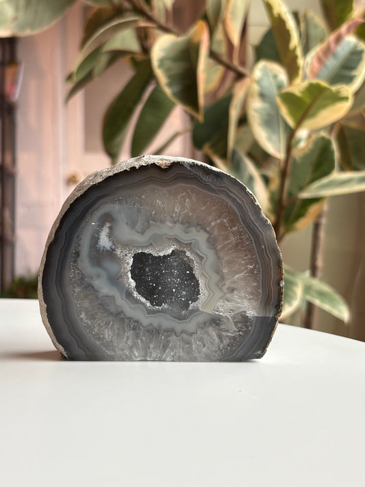 Agate Cut Base