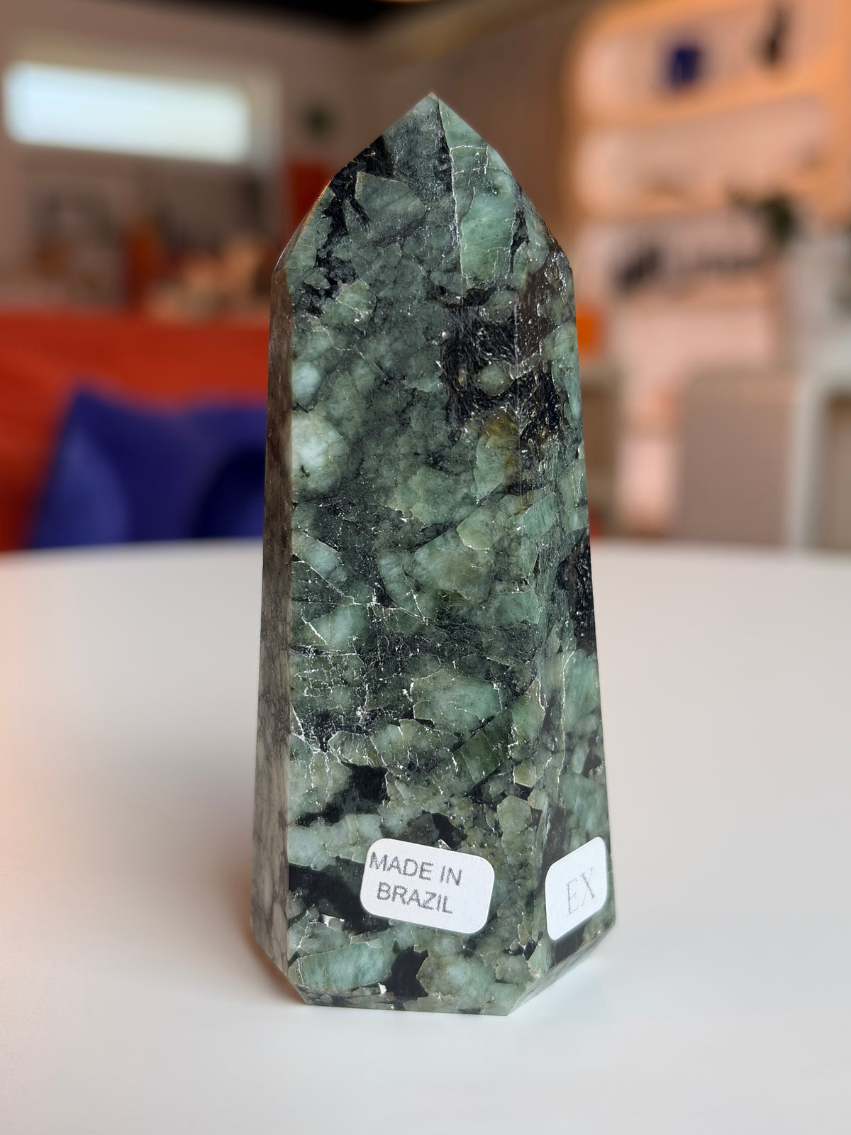 Brazilian Emerald Tower ET02