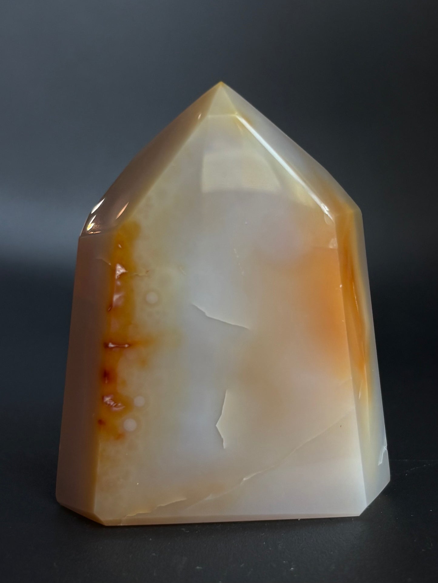 Carnelian Tower : CT44