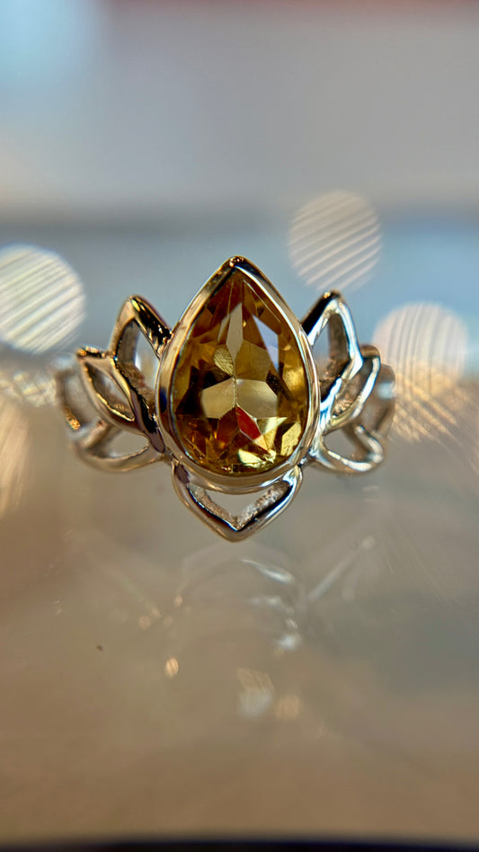 Citrine Lotus Ring Size 7