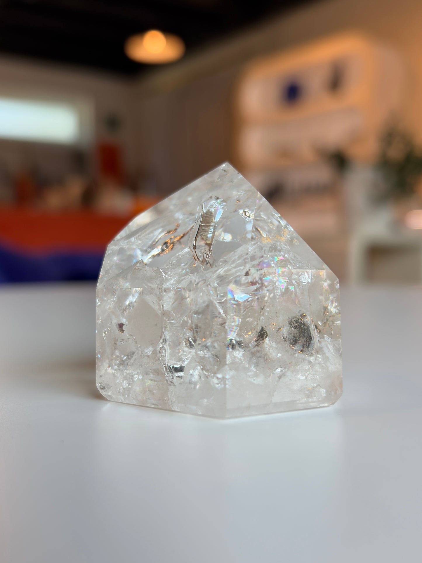 Brazilian Crackle Quartz Tower CQ07