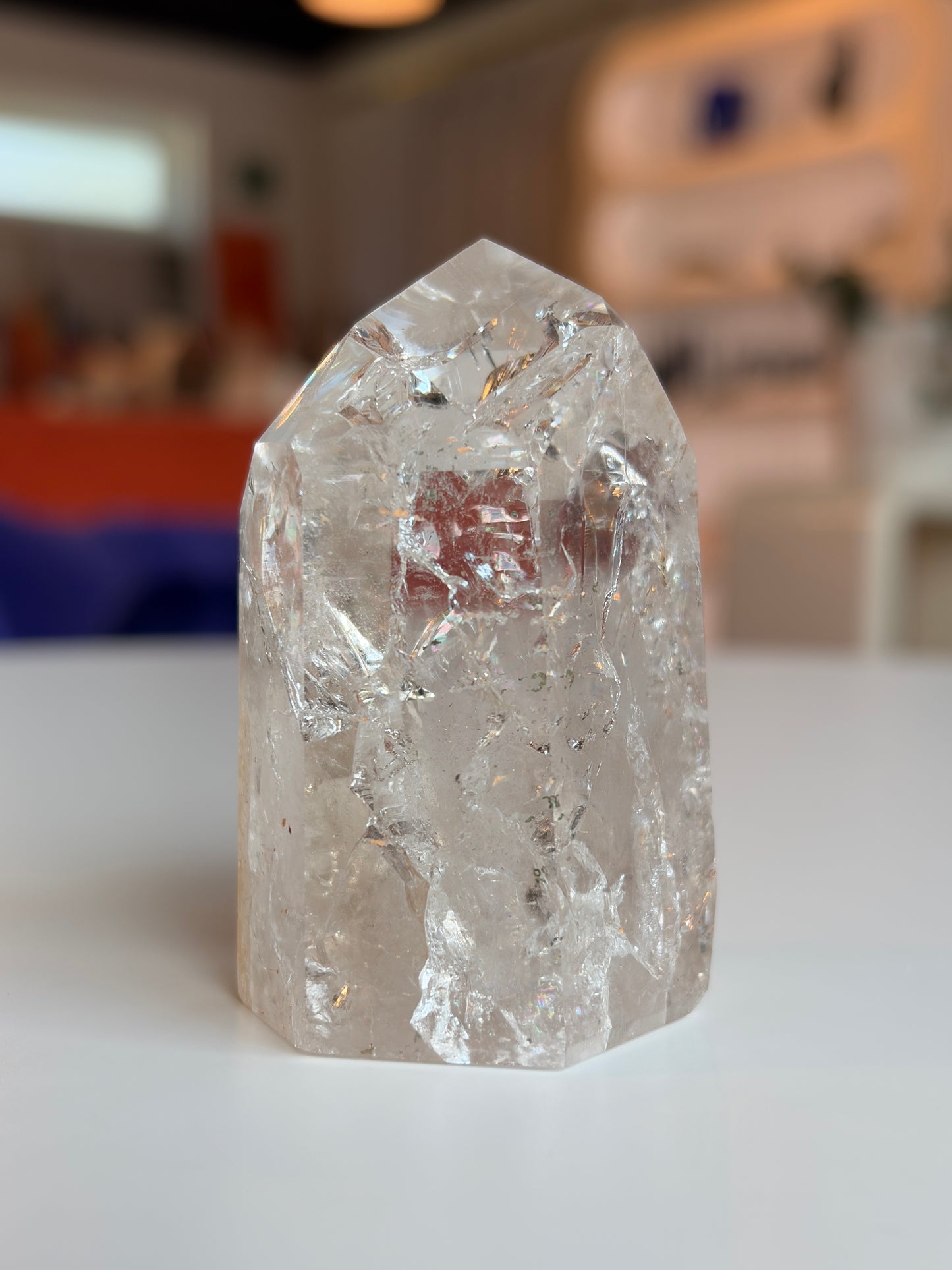 Brazilian Crackle Quartz Tower CQ08