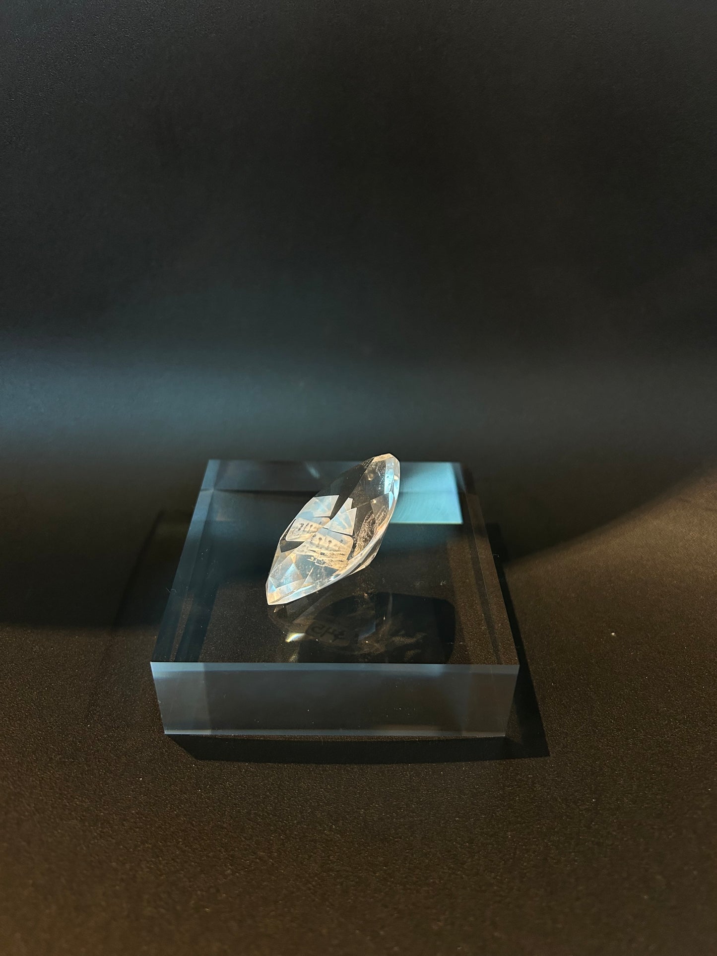 Diamond Cut Clear Quartz :DQ6