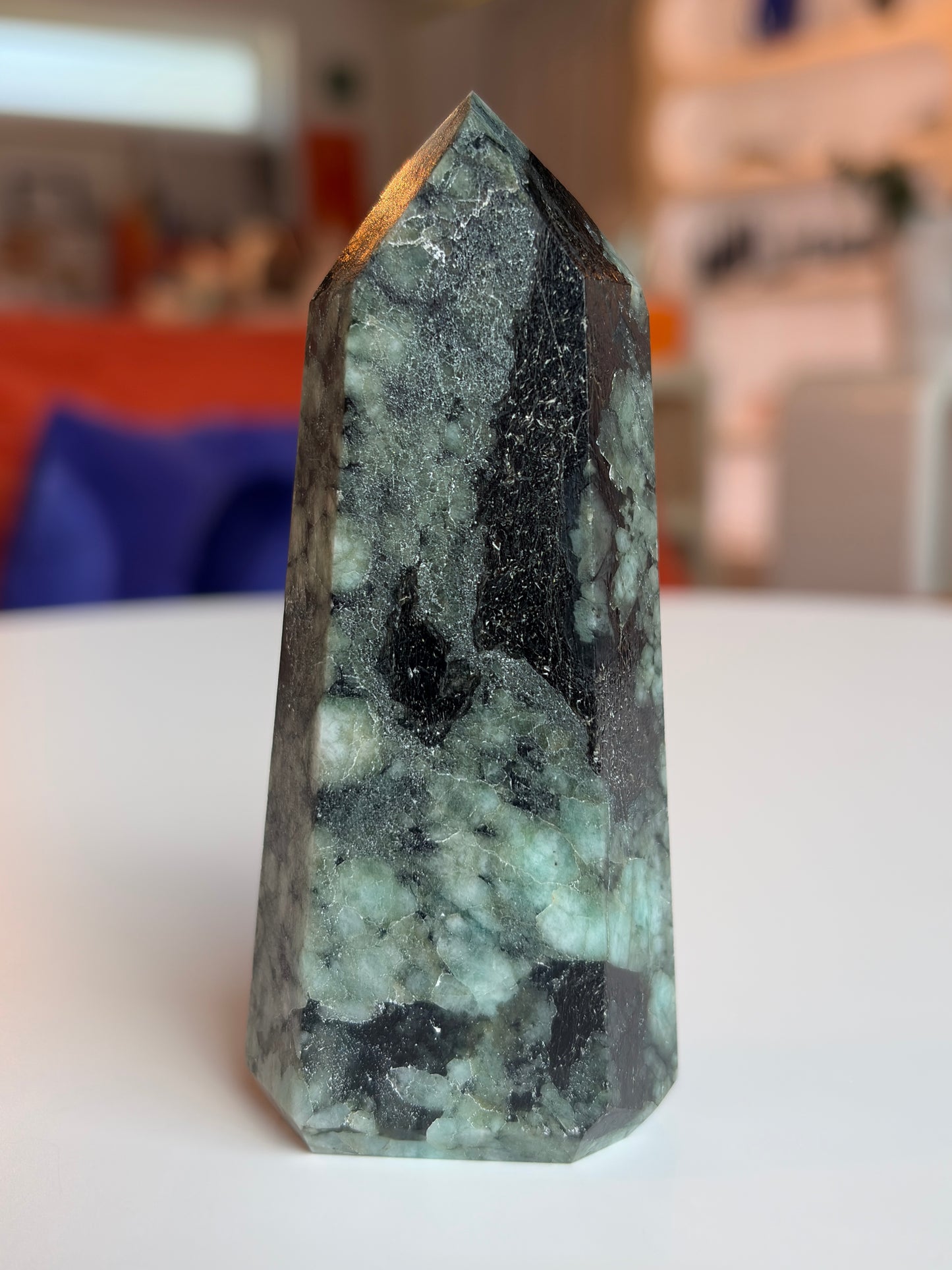 Brazilian Emerald Tower ET02