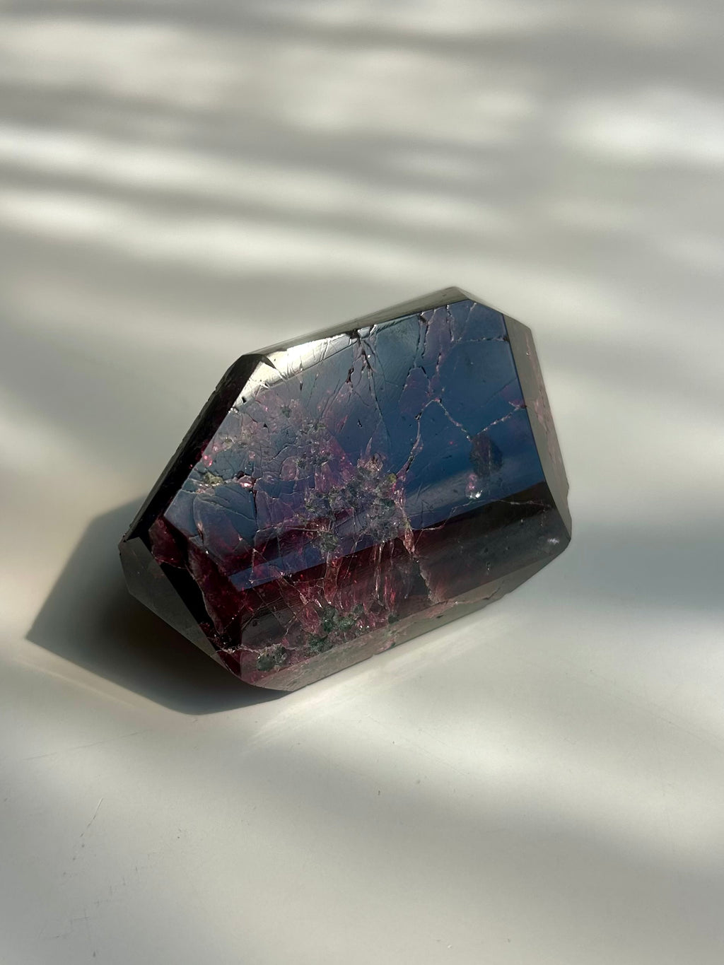 Rhodolite Garnet G2