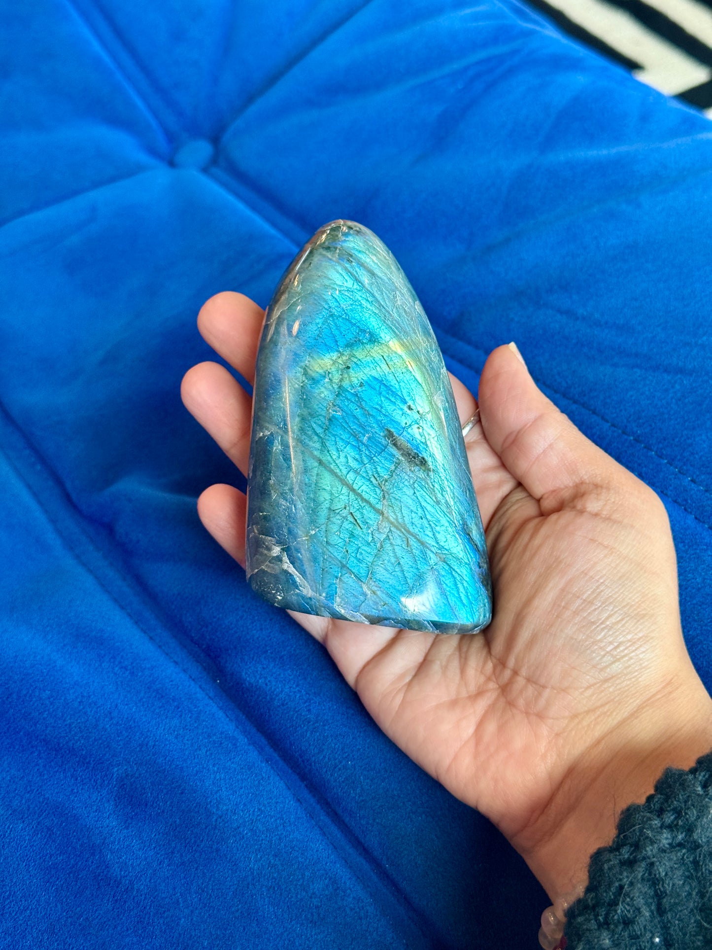 High Flash Polished Labradorite - LB8