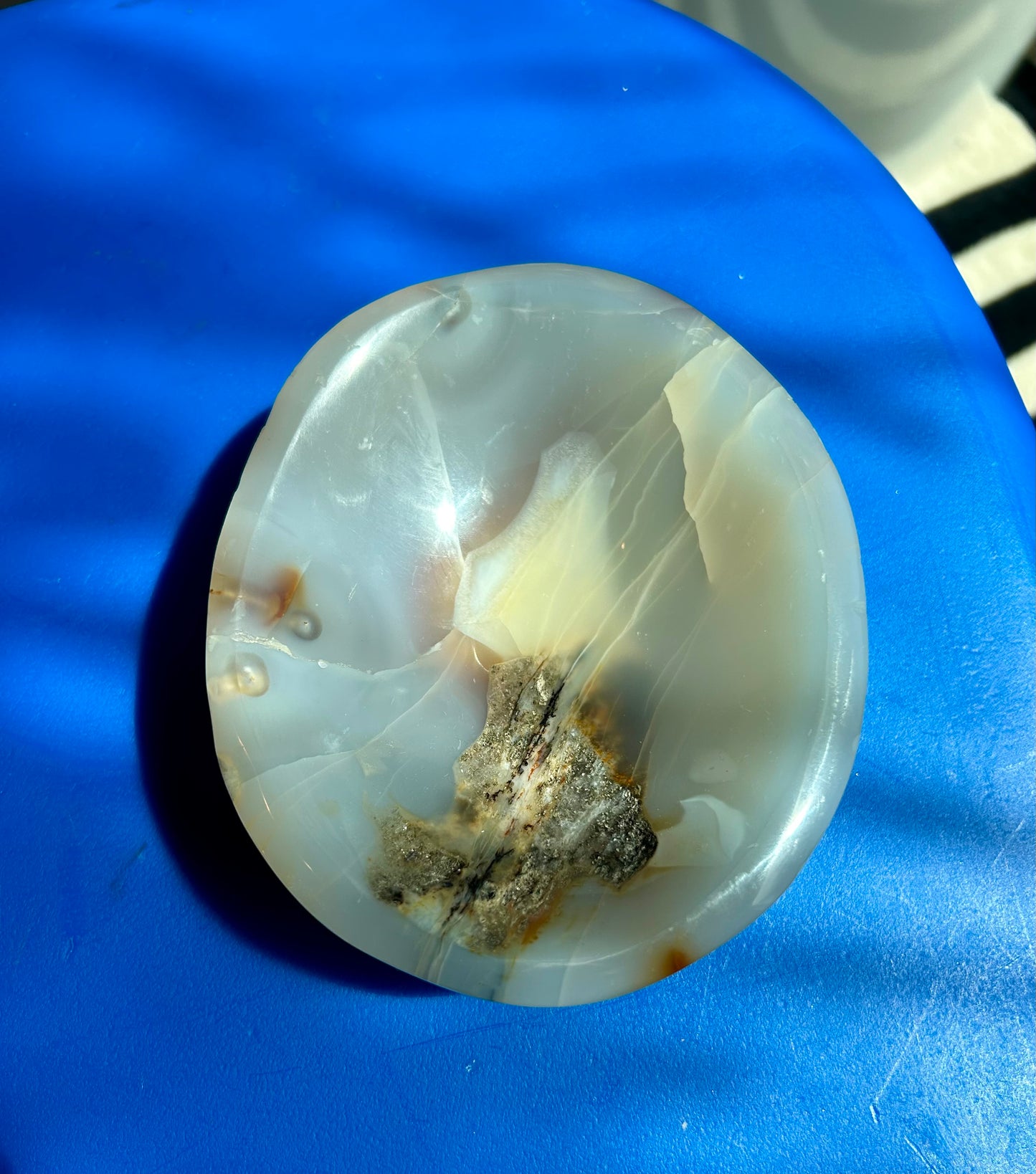 Banded Agate with Carnelian Bowl