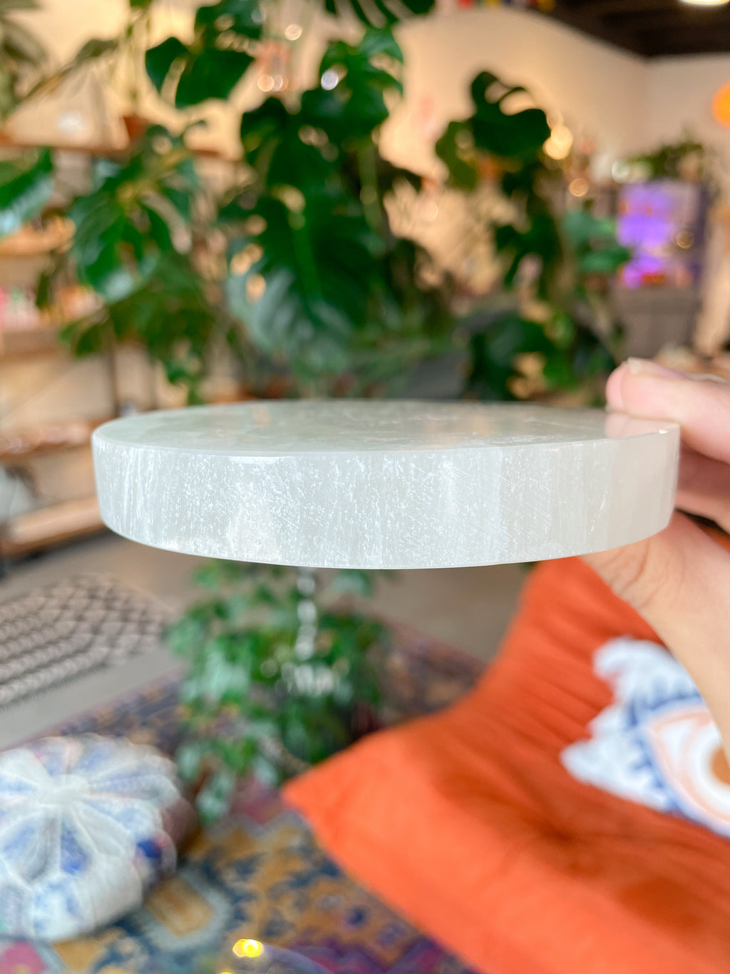 Selenite Charging Plate - Luna Metaphysical
