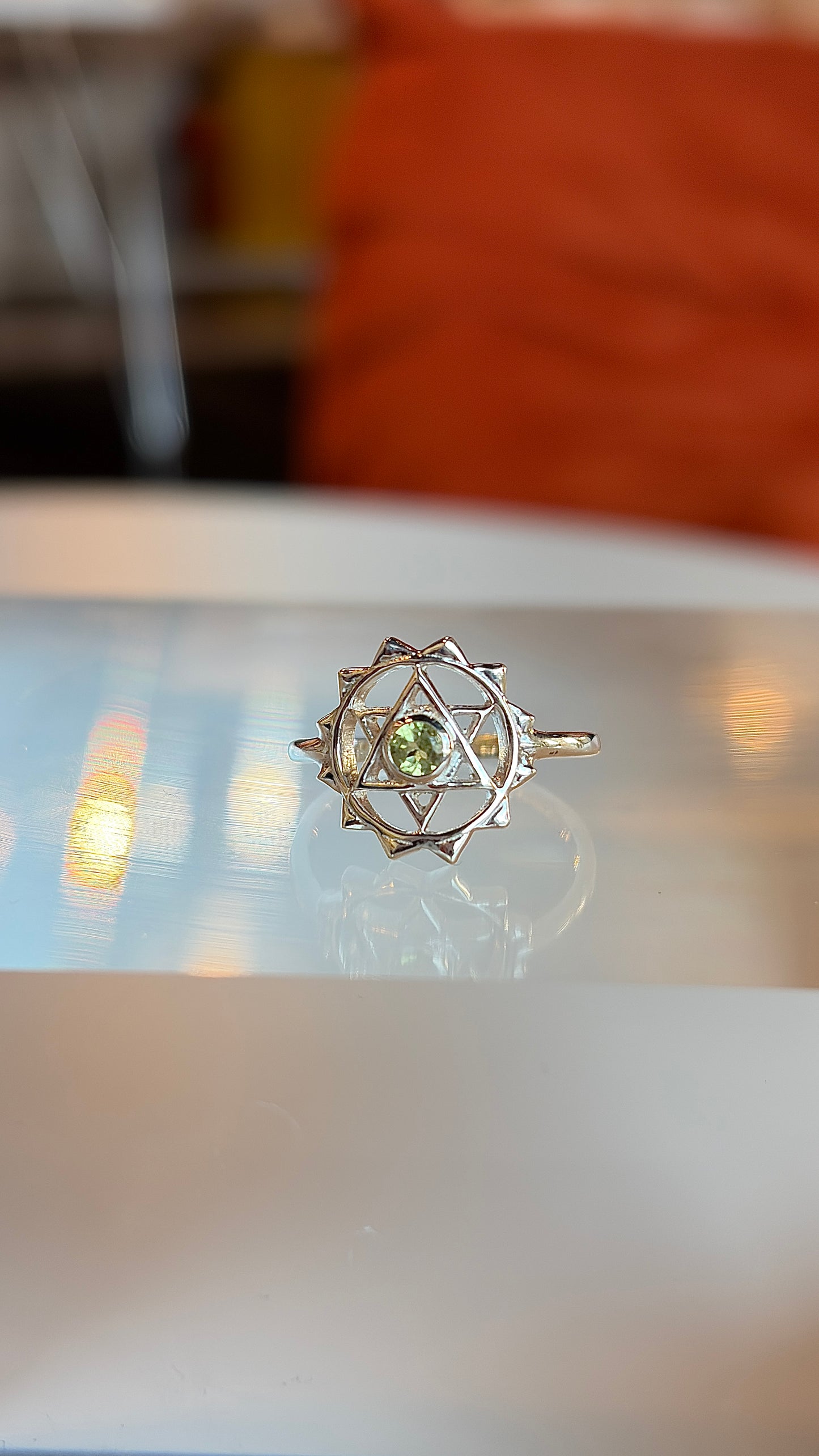 Sterling Silver Heart Chakra Peridot Ring Size 7