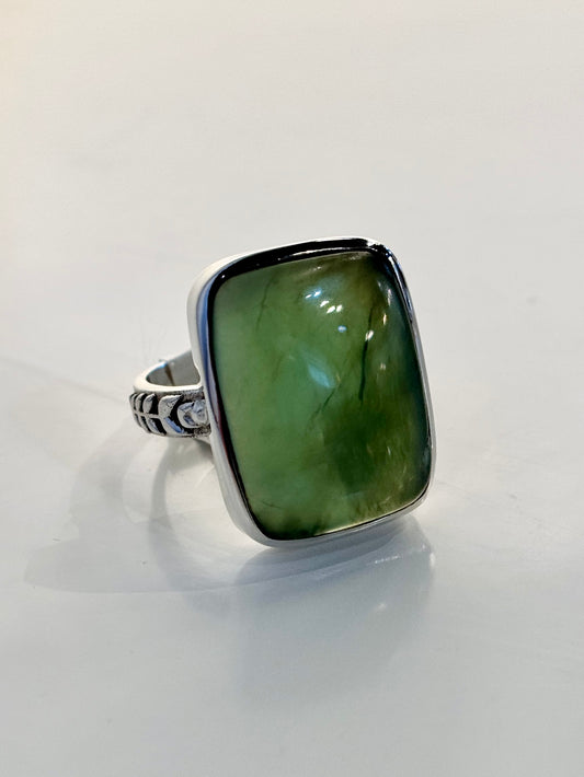 Sterling Silver Jade Ring Size 8