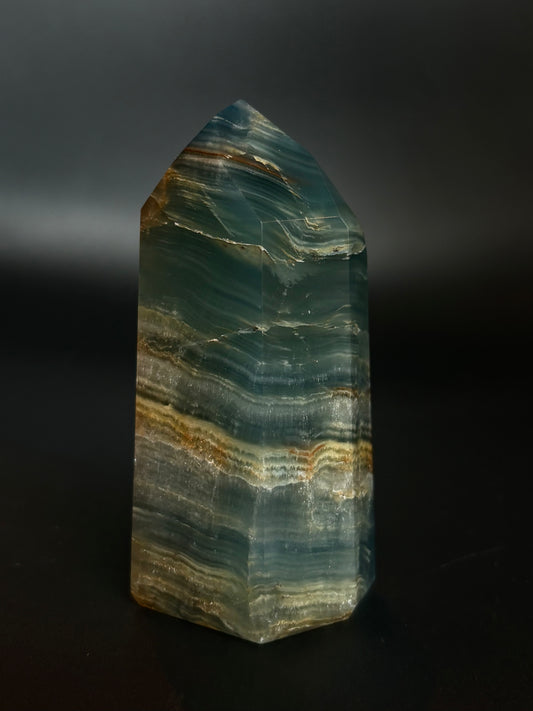 Brazilian Blue Onyx Tower : BOT01