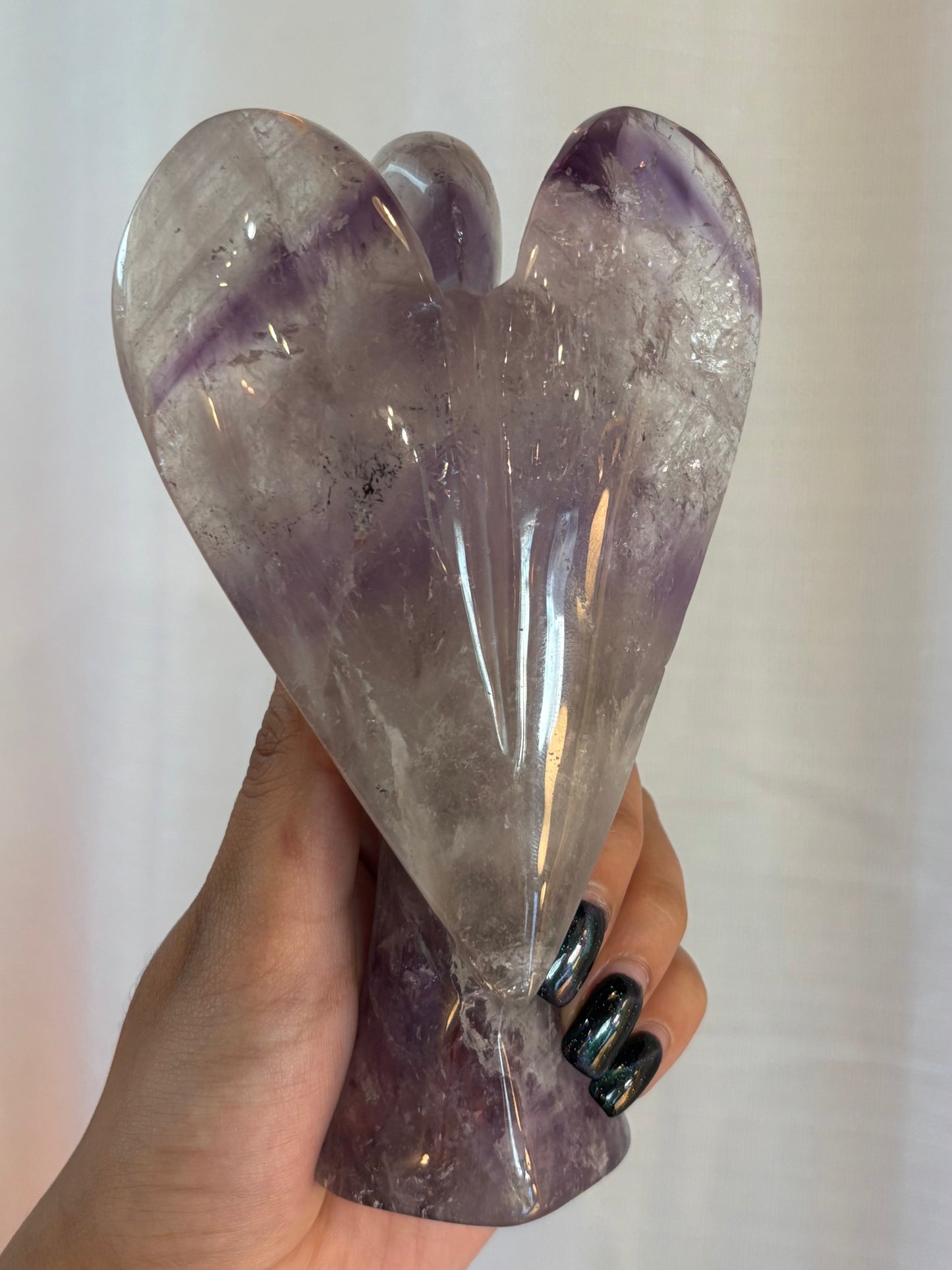 Amethyst Angel : B